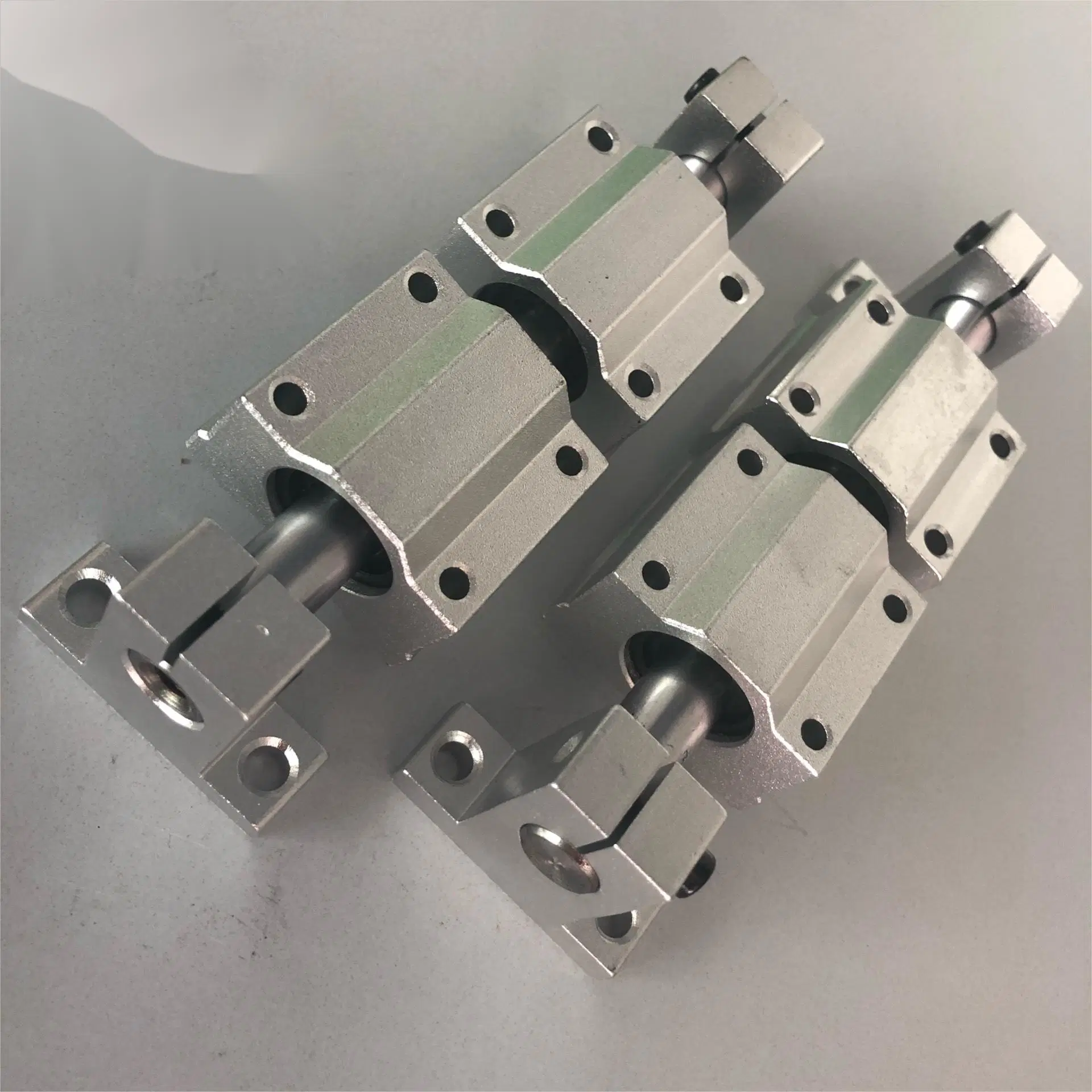 Sce8vuu Sce12vuu Sce16vuu Sce20vuu Aluminum Case Unit Linear Bearing