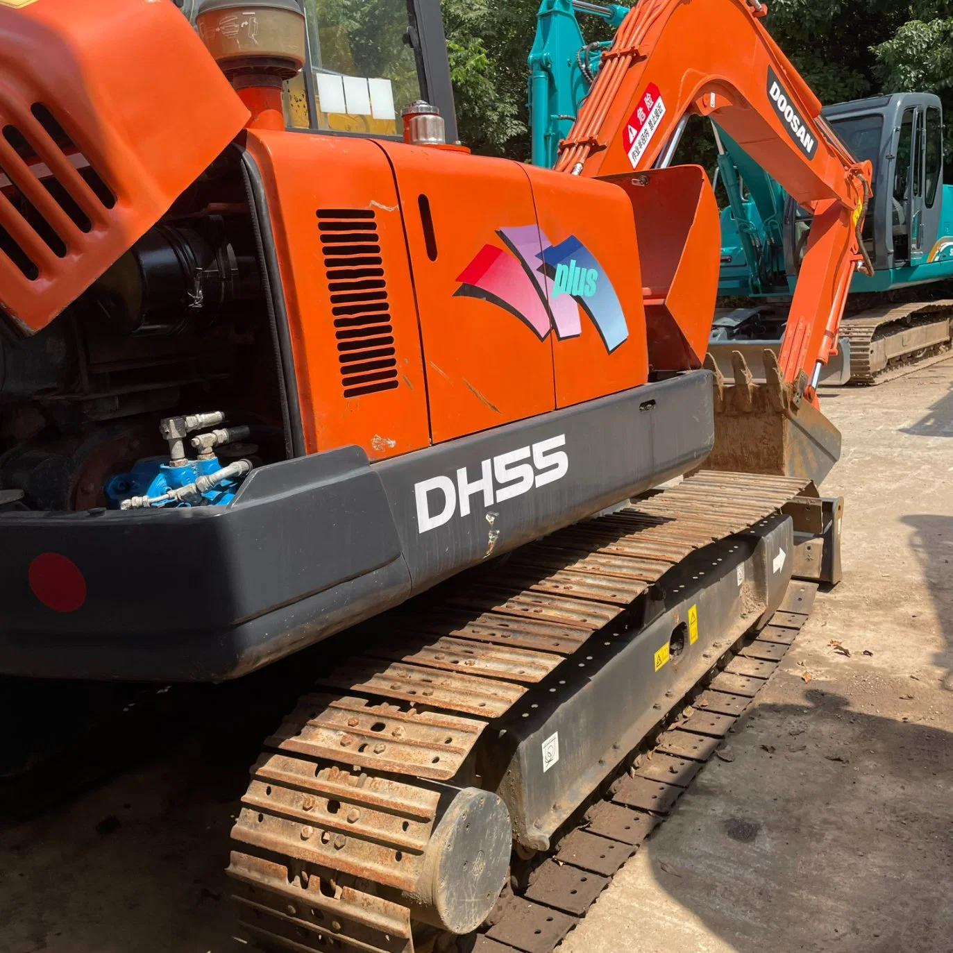 Original Doosan Dh80-7 Dh60 Dh60-7 Dx60 Dx80 Dx55 Dh55 Used Construction Machines Second Hand Excavator High Work Performance