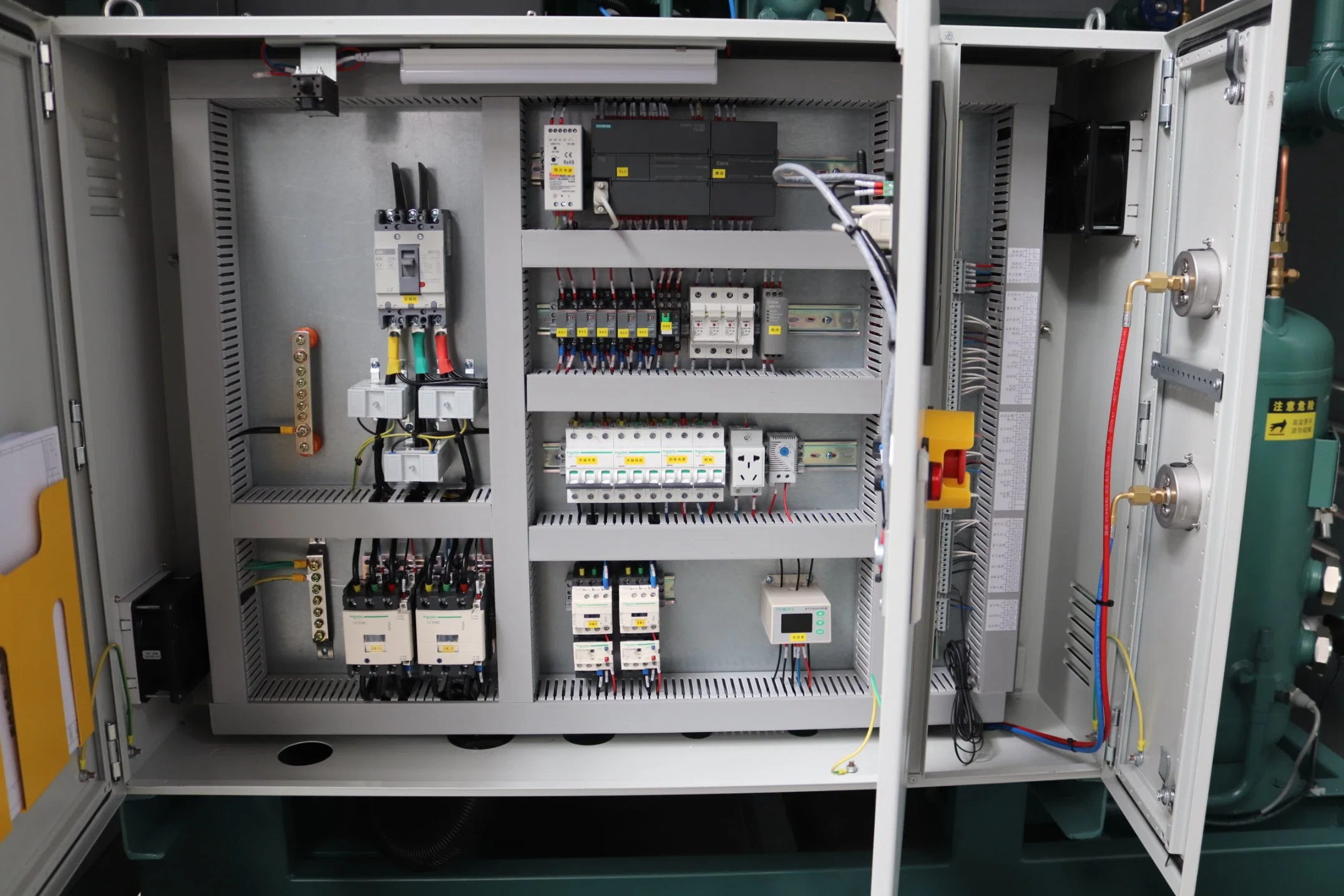 Sistema de refrigeración tipo contenedor con compresor scrw