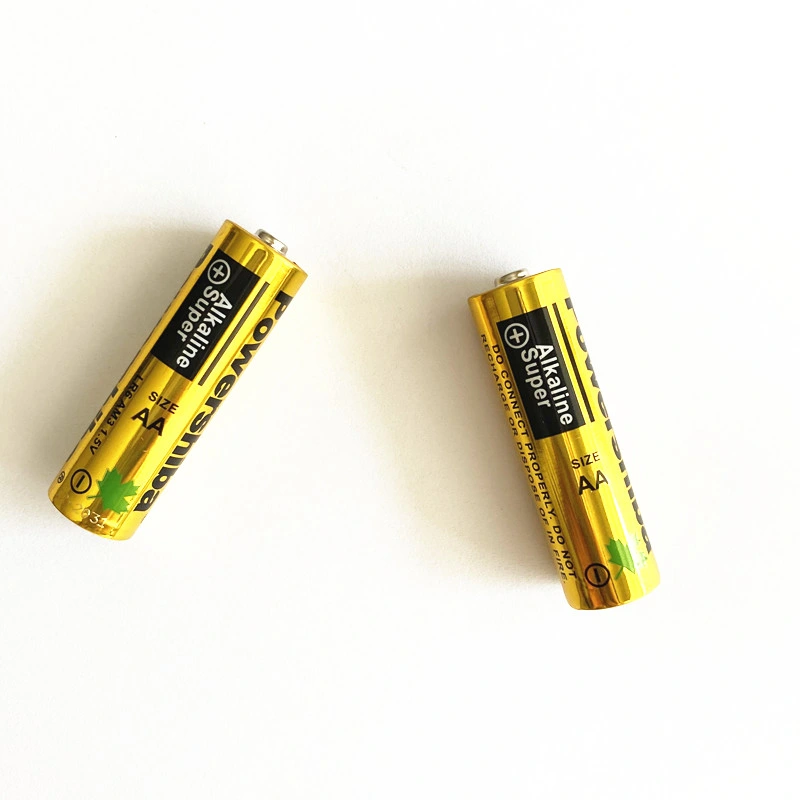 China Manufacture 1.5V Primary Alkaline Dry Battery (LR6-AA)