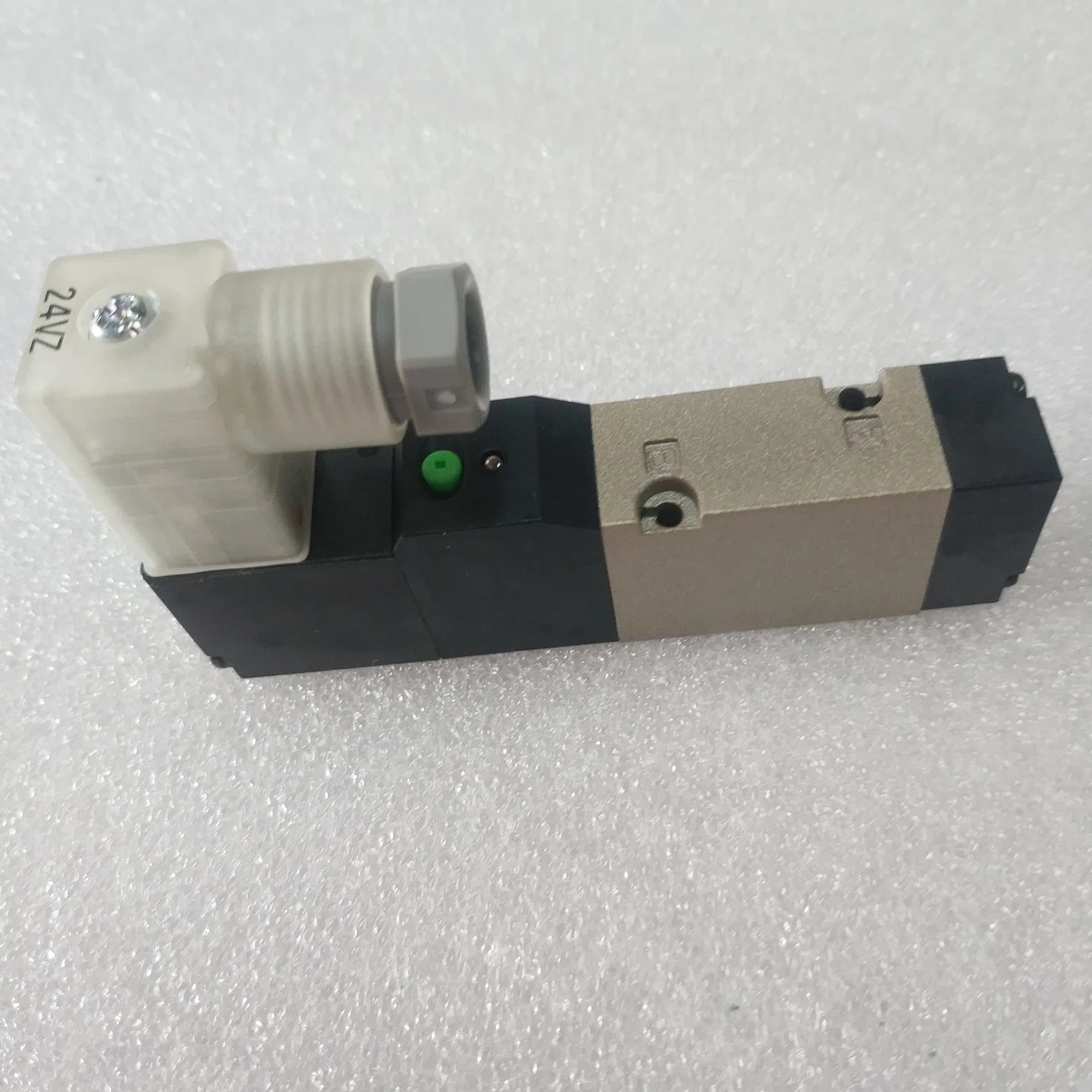 Imported New Solenoid Valve for CKD 4kb119-00-L-DC24V Air Valve 4kb119-L Cylinder for Ryobi Machine for Ryobi 750