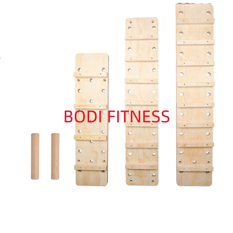 Wall Mounted Fitness Wooden Climbing Peg Board Workout Climber&prime; S Hold Training Fingerboard Plywood Wooden Climbing Pegboard