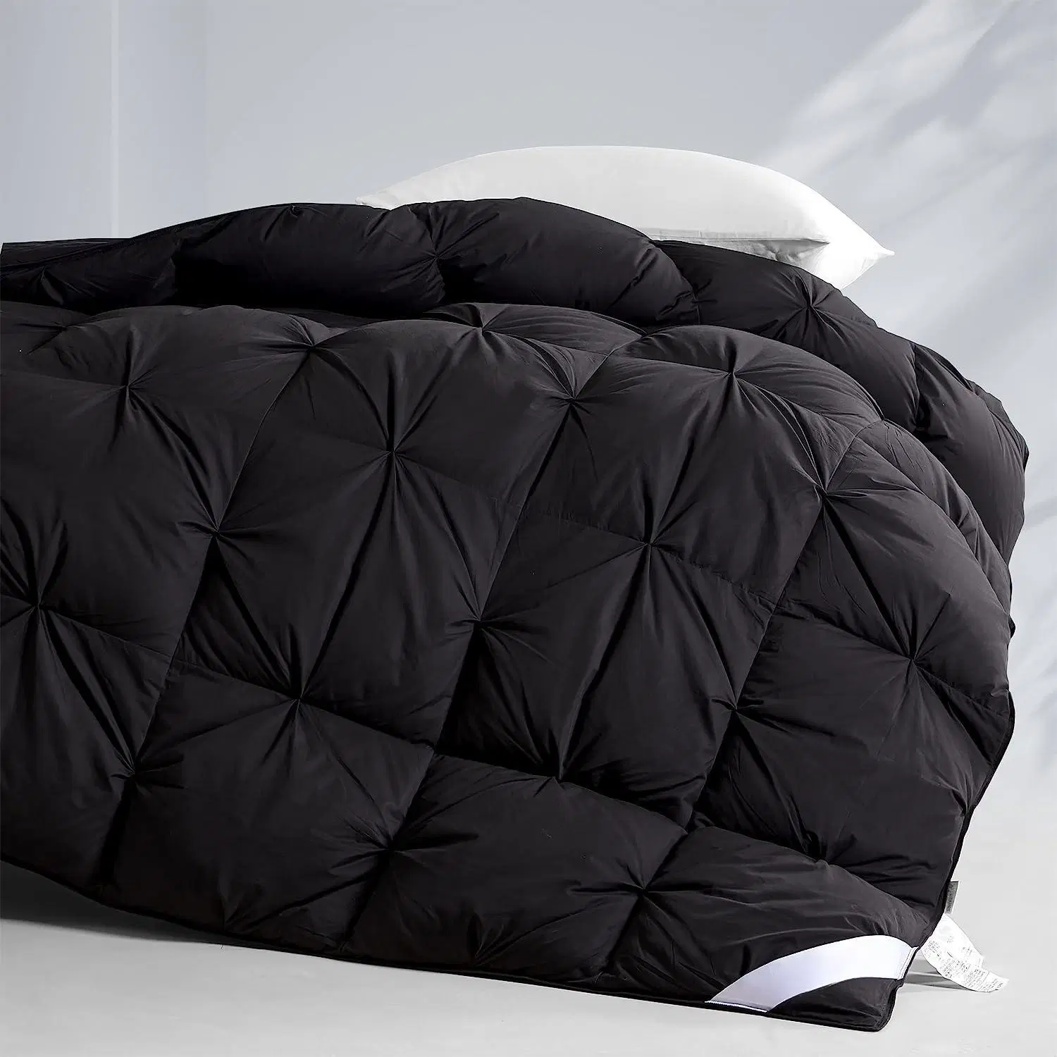 Édredon toutes saisons 75 % duvet, grand lit, couette moelleuse avec 8 coins, tissu mélangé en coton résistant (noir, 98 po x 98 po)