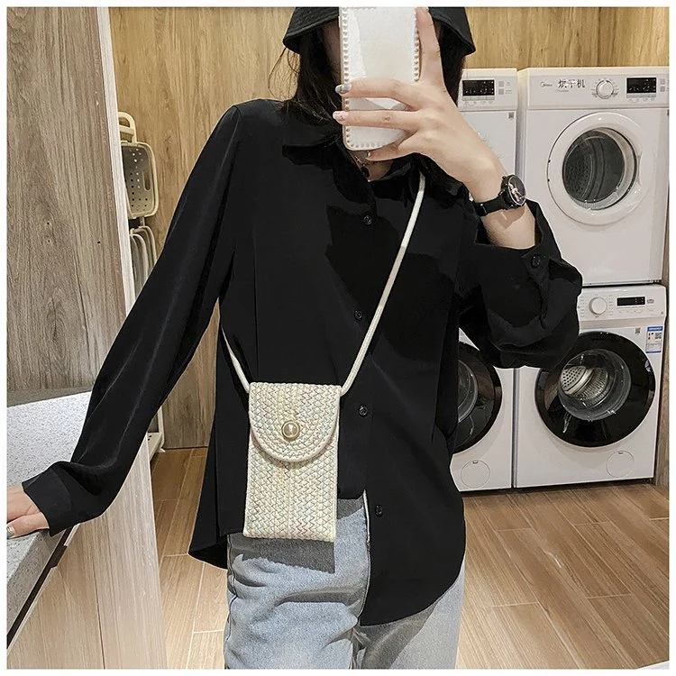 The 2021 New Pearl Contracted Mobile Phone Zero Wallet Cotton Thread Woven Contrast Color Stripe Small Bag