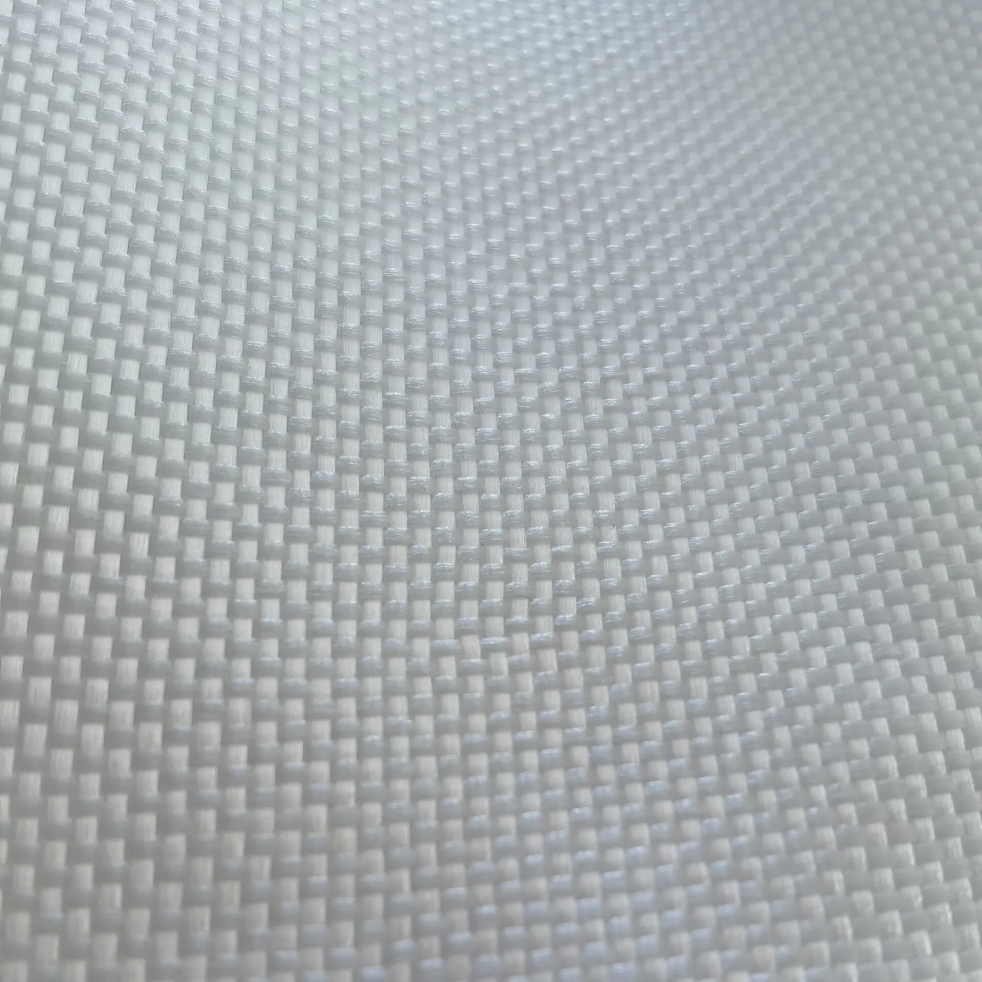 Reinforced 840d18X18 100% Polyester Yarn Warp Knitting Fabric for PVC Laminating and Coating