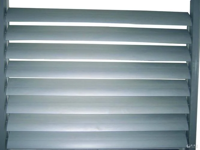 Electric Aerofoil Sun Shade Aluminum Wall Louver Control Vertically Airfoil System for Buildings