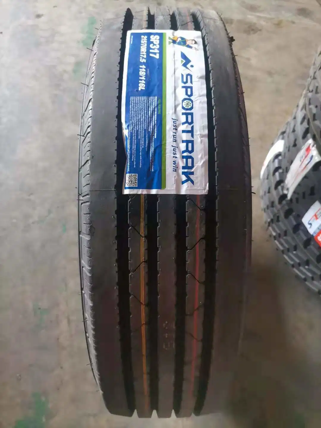 Radial Light Truck Reifen 215/70r17.5 10pr für leichte LKWs