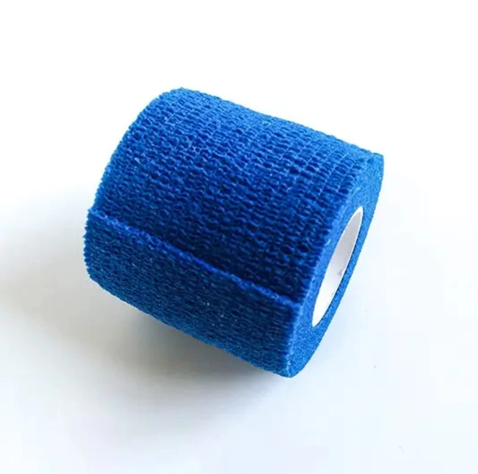 Latex /Latex Free Non Woven Cohesive Bandage Not Stick to The Skin and Has No Conglutination with Fur or Hair. It Can Be Easily Separated, Torn, Cut and Used.