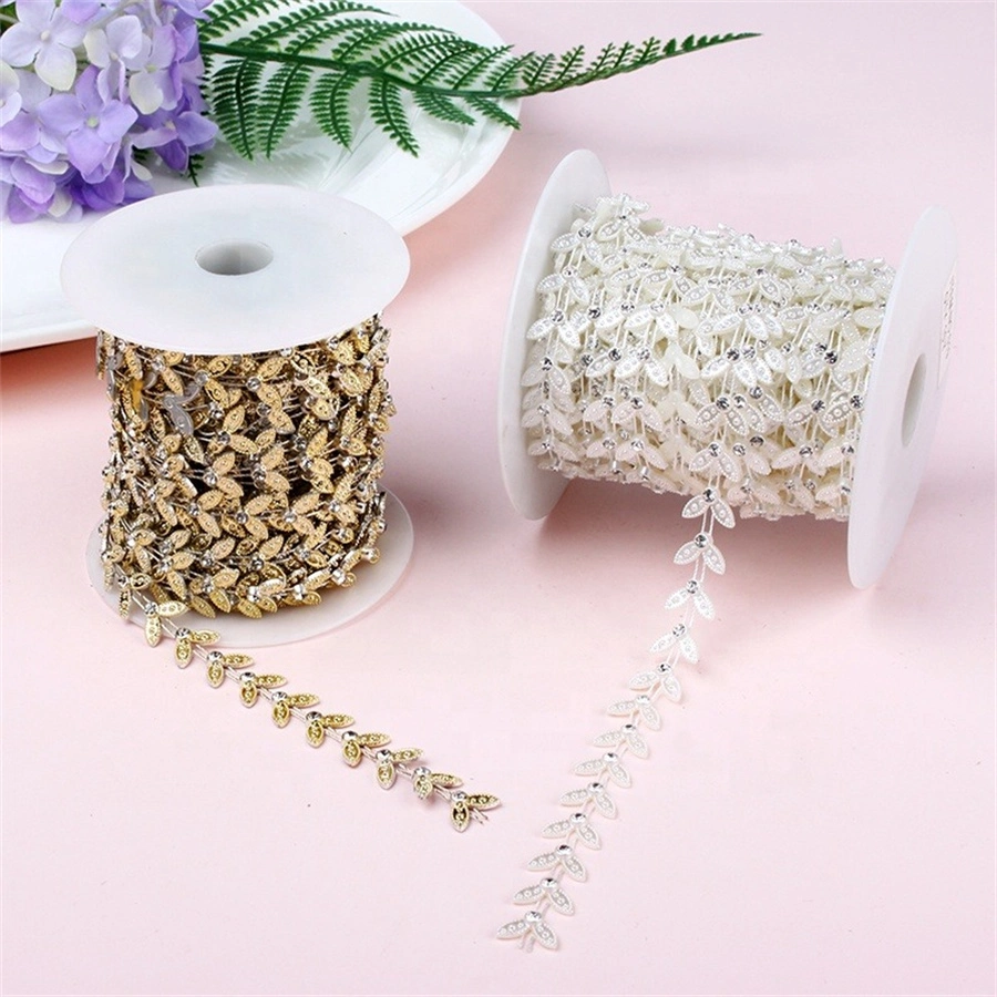 Women&prime; S Fashion New Shiny Diamond Fancy Chain Clothing Decoration Metal Chain Accessories