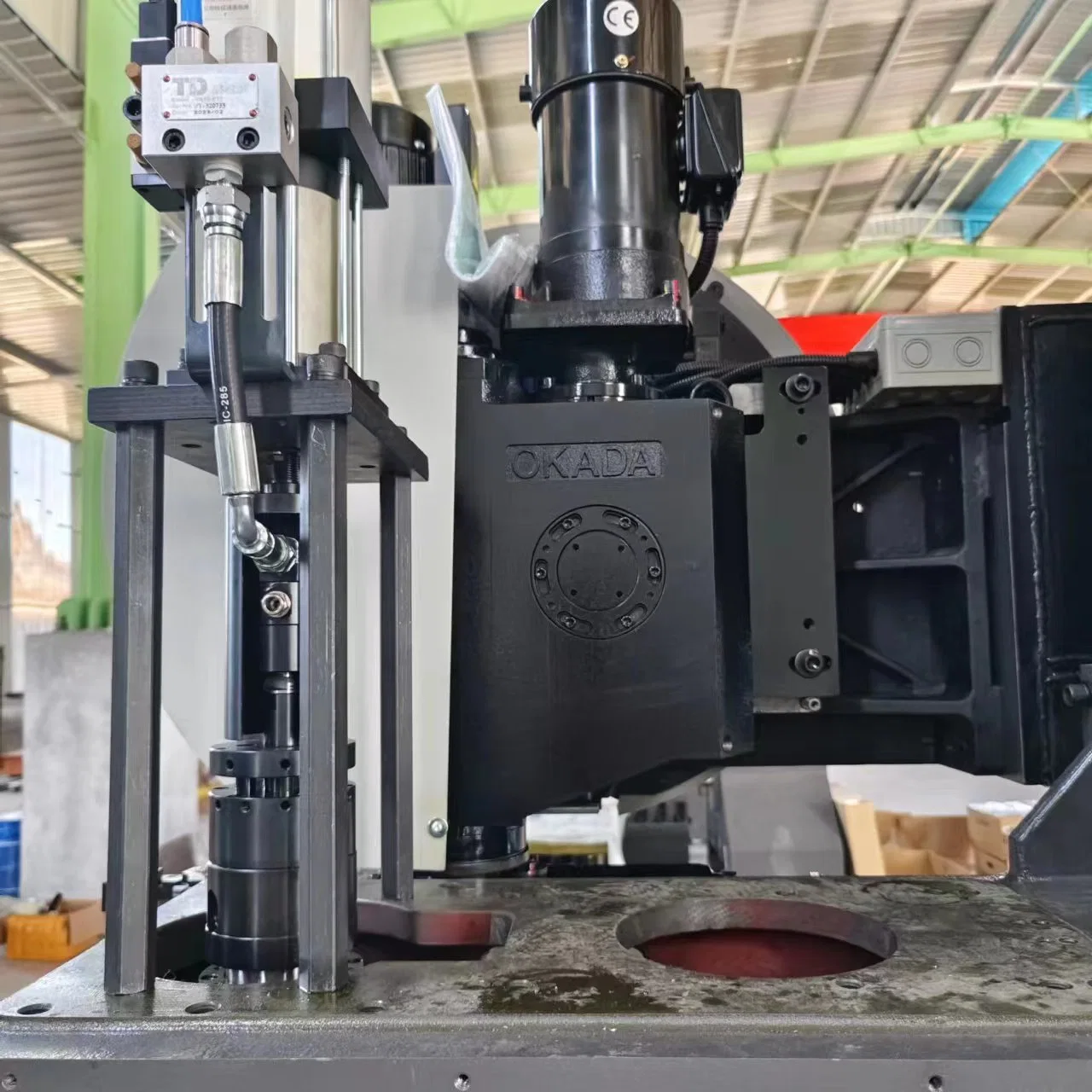 Herramienta automatizada de máquina de fresado CNC para fresado y taladrado de metales