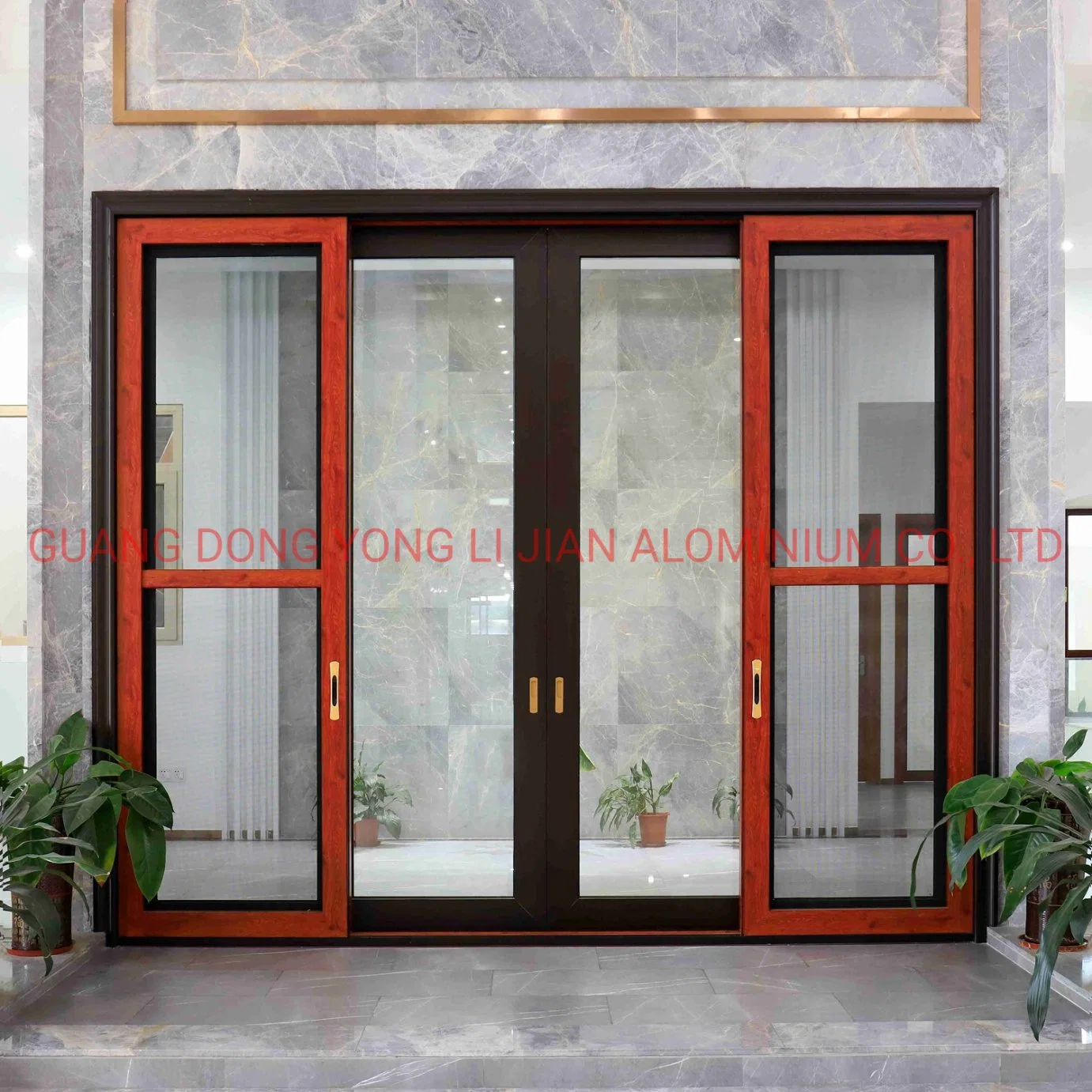 China fábrica de aluminio e baja el vidrio de aislamiento térmico templado de color de grano de madera puerta corrediza puerta Casement///colgados de apertura de puertas de aluminio plegable corrediza