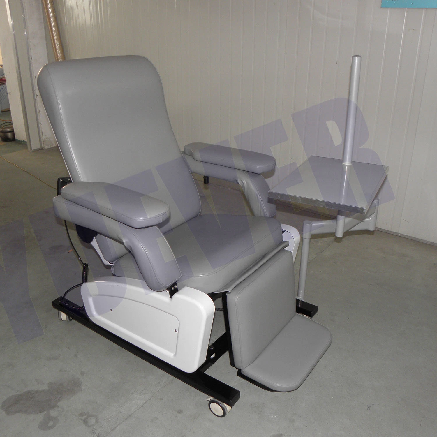 China Factory Einstellbare Krankenhausmöbel Multifunktions-Elektro-Blut Sammeln Stuhl