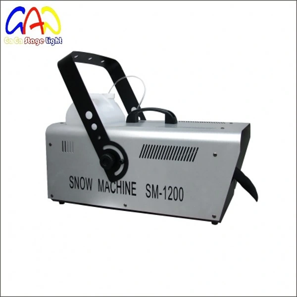 Wholesale 1200W/1500W DJ Fog Snow Machine for Promotion