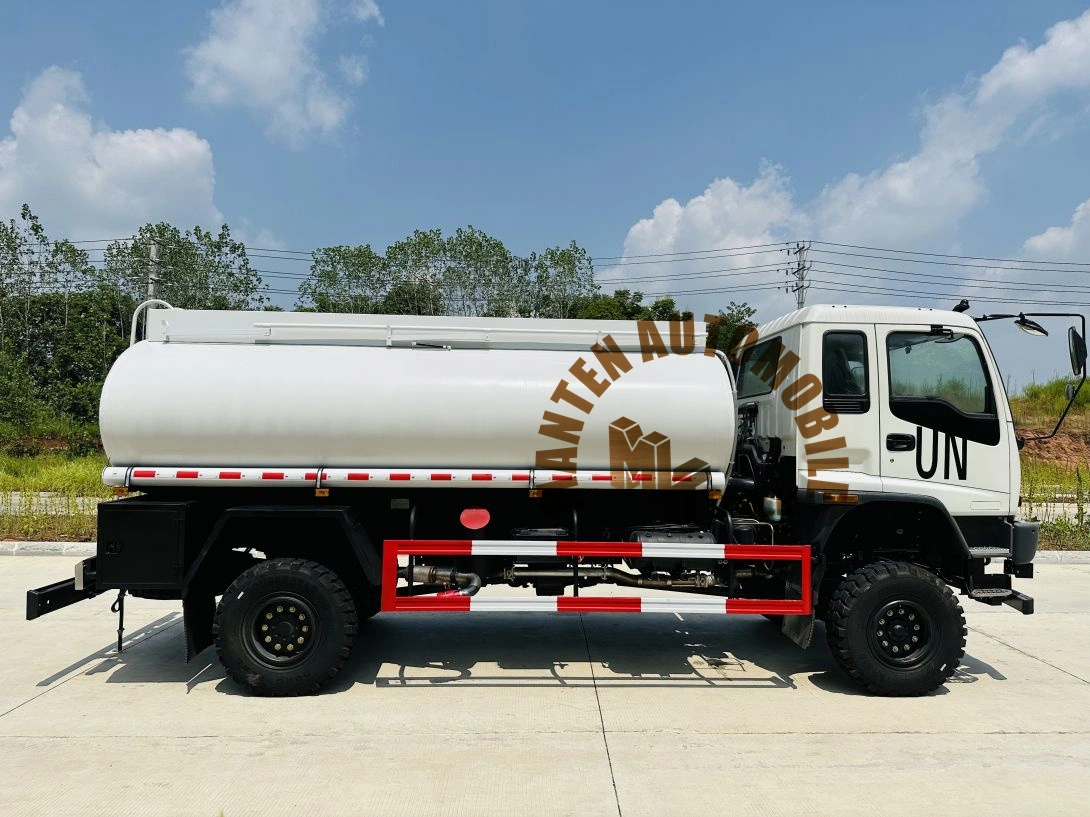 Isuzu 0FF Road All Drive 4X4 Fuel penser Tank Truck (شاحنة صهريج لموزّع الوقود شاحنة ناقلات وقود وقود 12 طن/12 سم للبيع