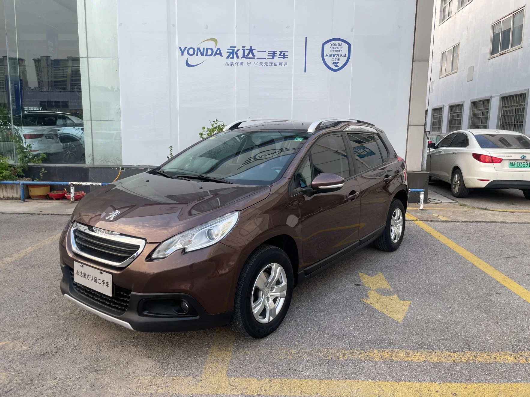 Peugeot 2008 2014 1.6L at Real Used Car 2WD 5 Seats Fuel Gasoline Left-Hand Drive Vehicle