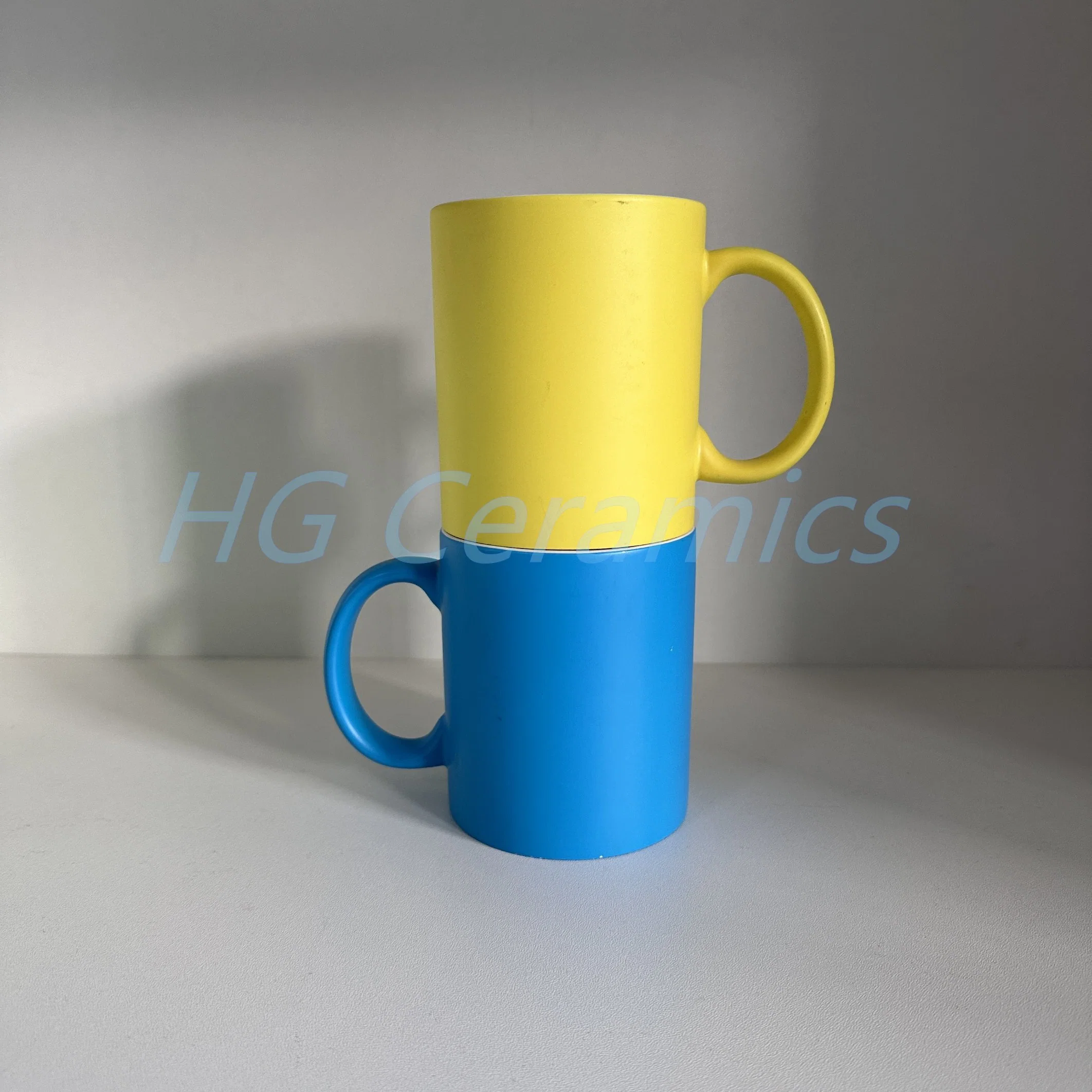 Precio de fábrica Fluorescent Sublimation Neon Color Mango tazas de café para Promoción Regalo