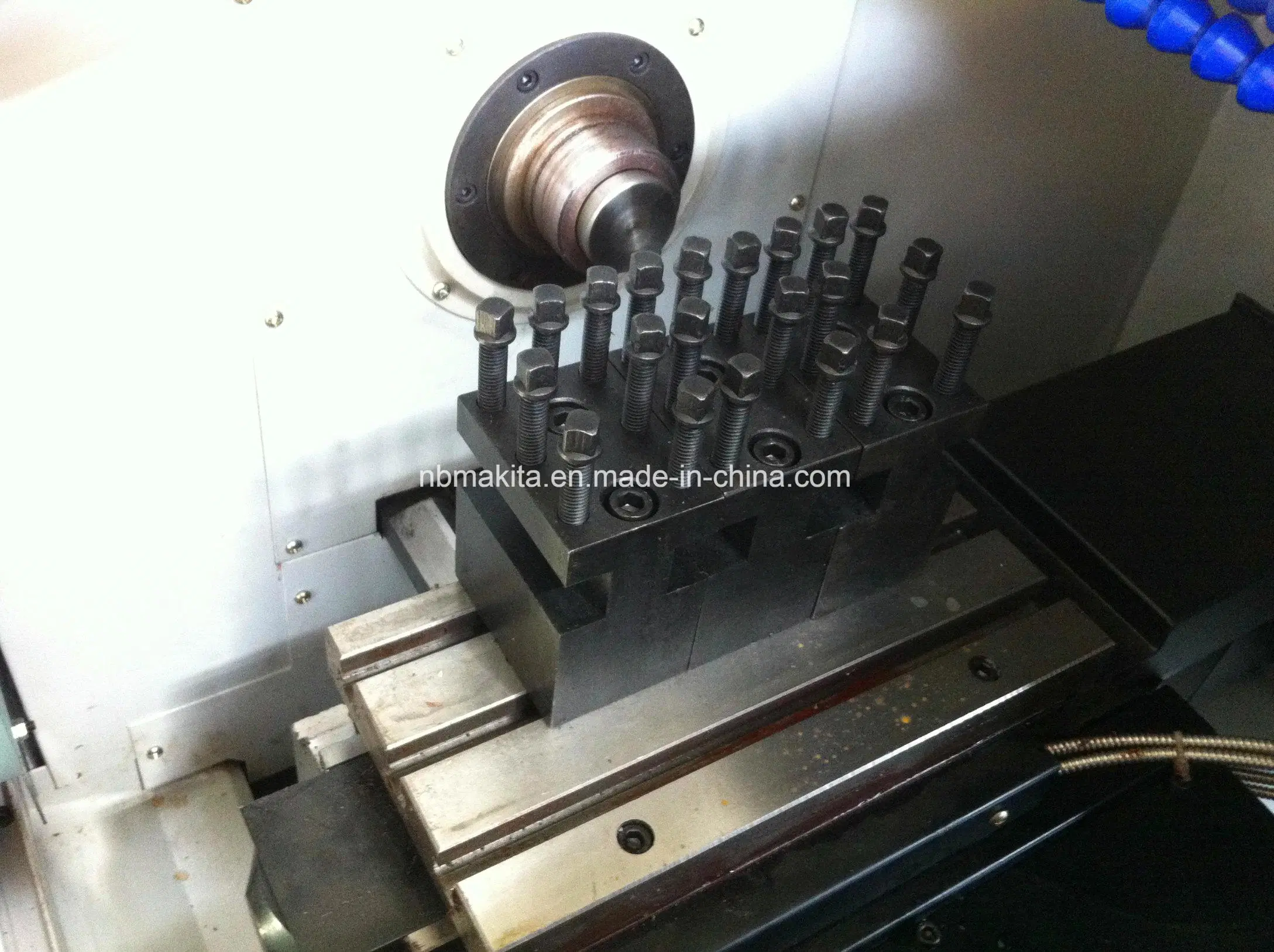 China Small Bore Size High Spindle Speed CNC Lathe CNC Machine Tool