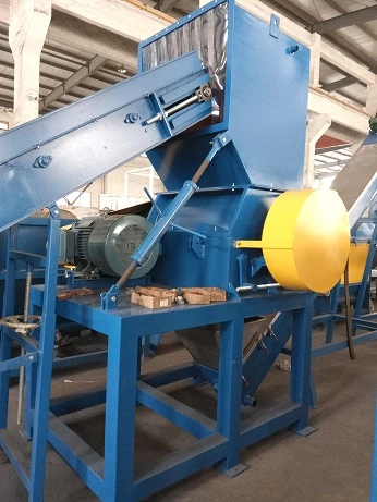 Plastic Pet Bottle/Flake/Film Recycling Hot Washing Drying Production Line Equipment