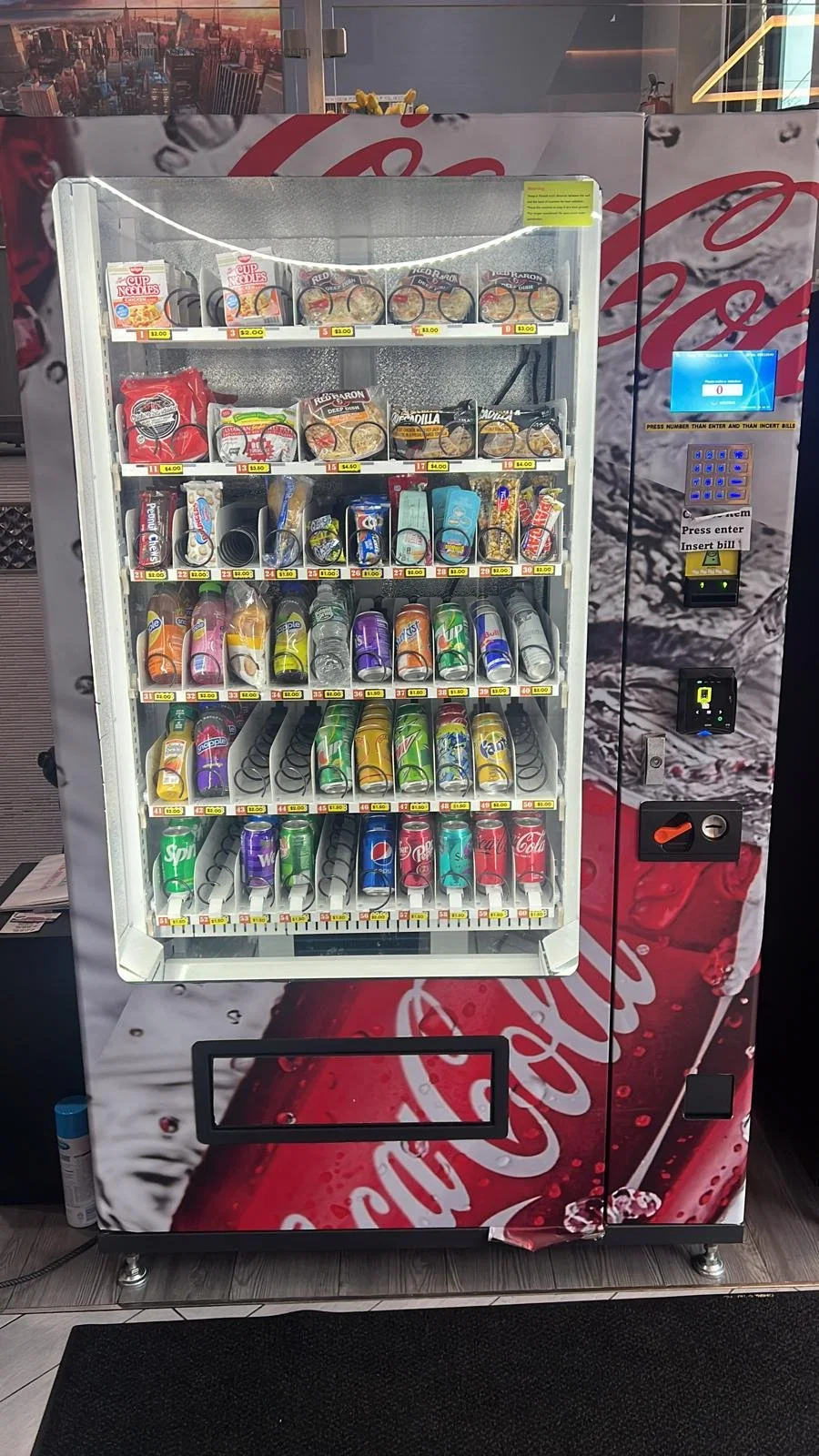 Snack Vending Machine and Cold Drinks Vending Machine Pay by Credit Card