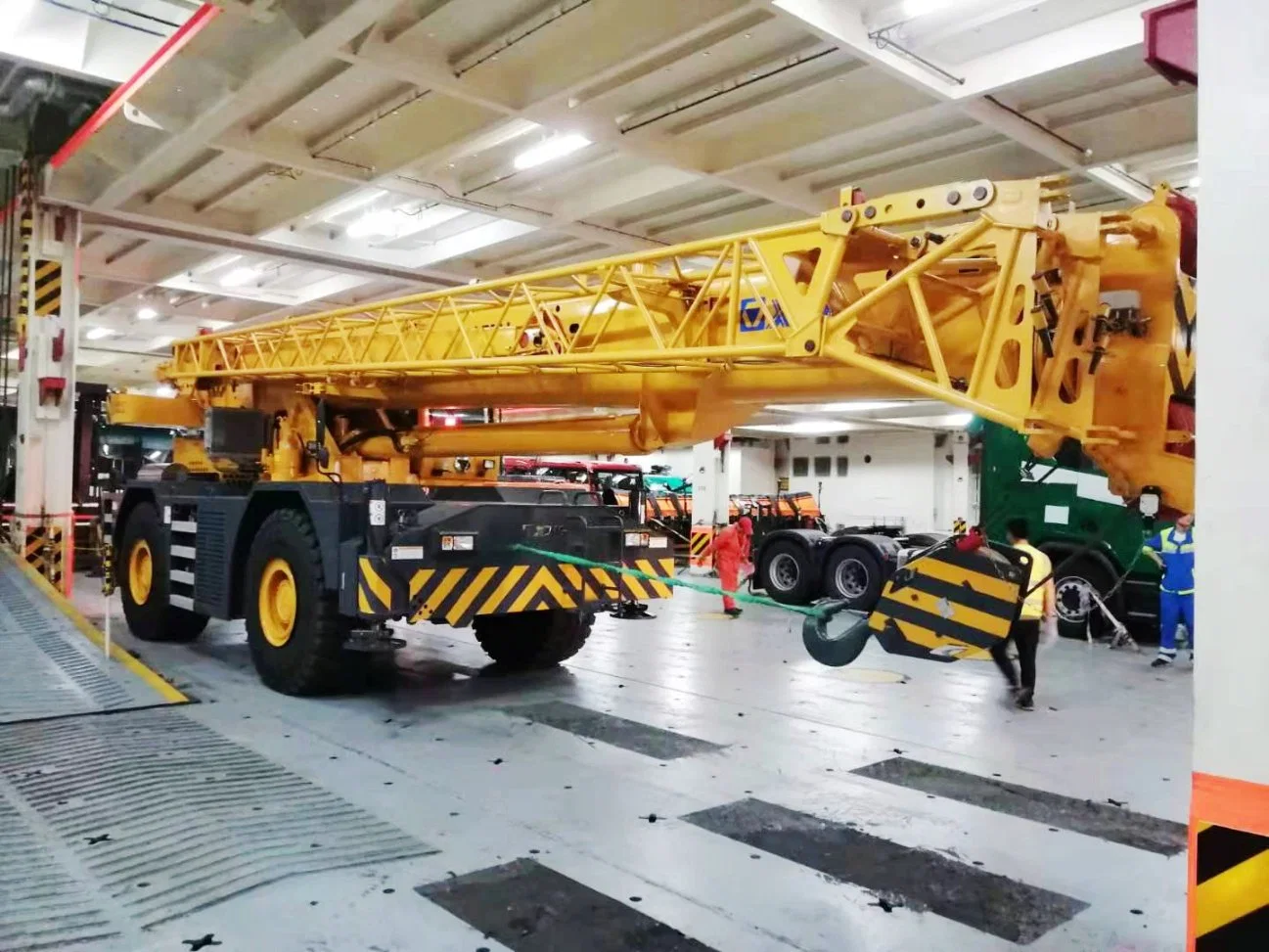 Rt50 un terrain accidenté Crane 50 tonnes de capacité de levage