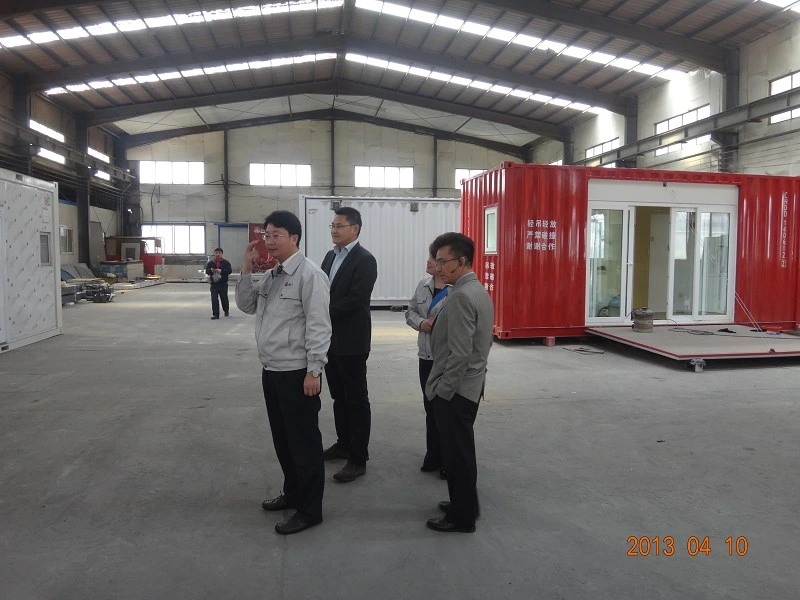 Popular Products Prefab Light Steel Structure Industrial Factory Construction Workshop (KXD-63)