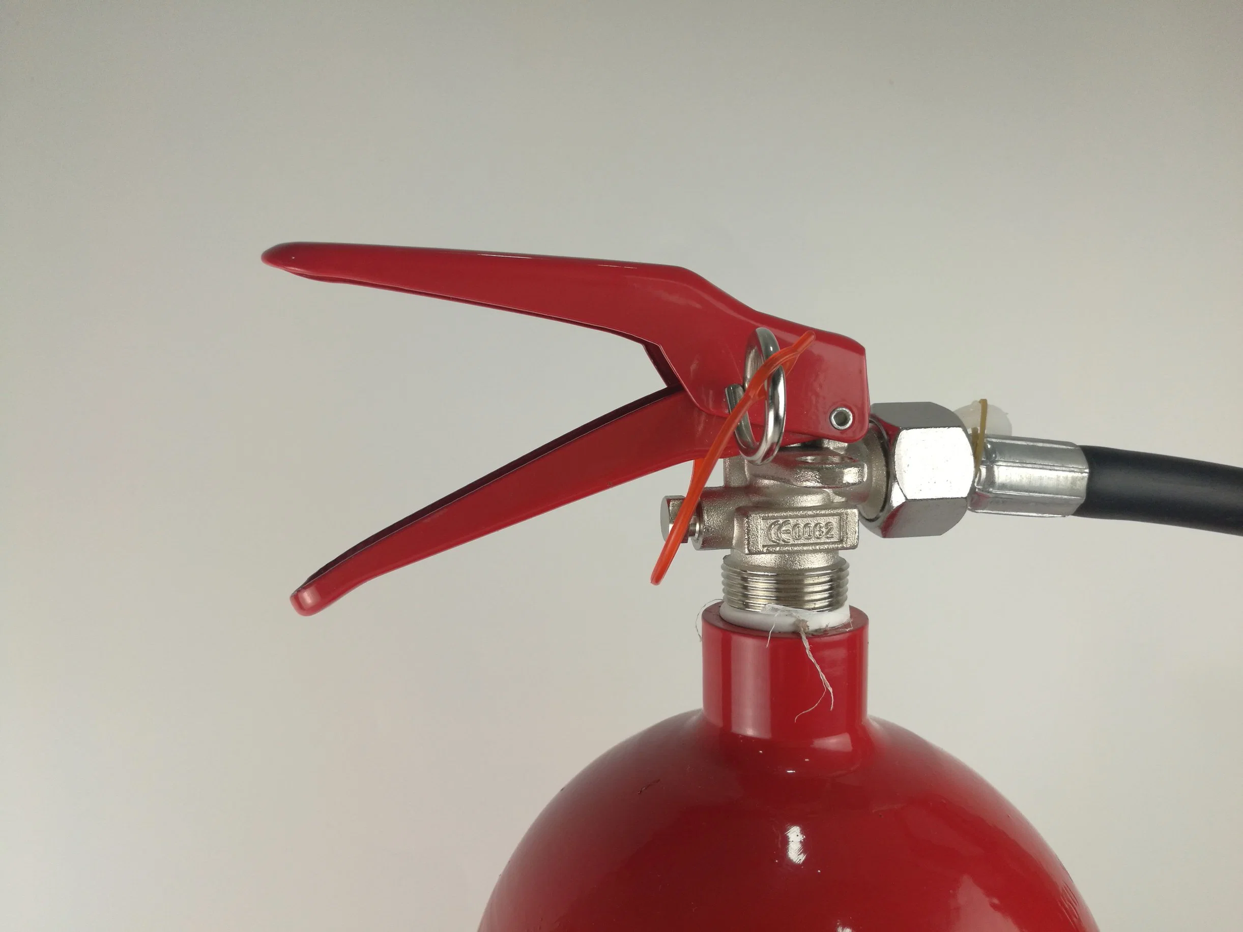 High quality/High cost performance  Portable 5kg CO2 Fire Extinguisher