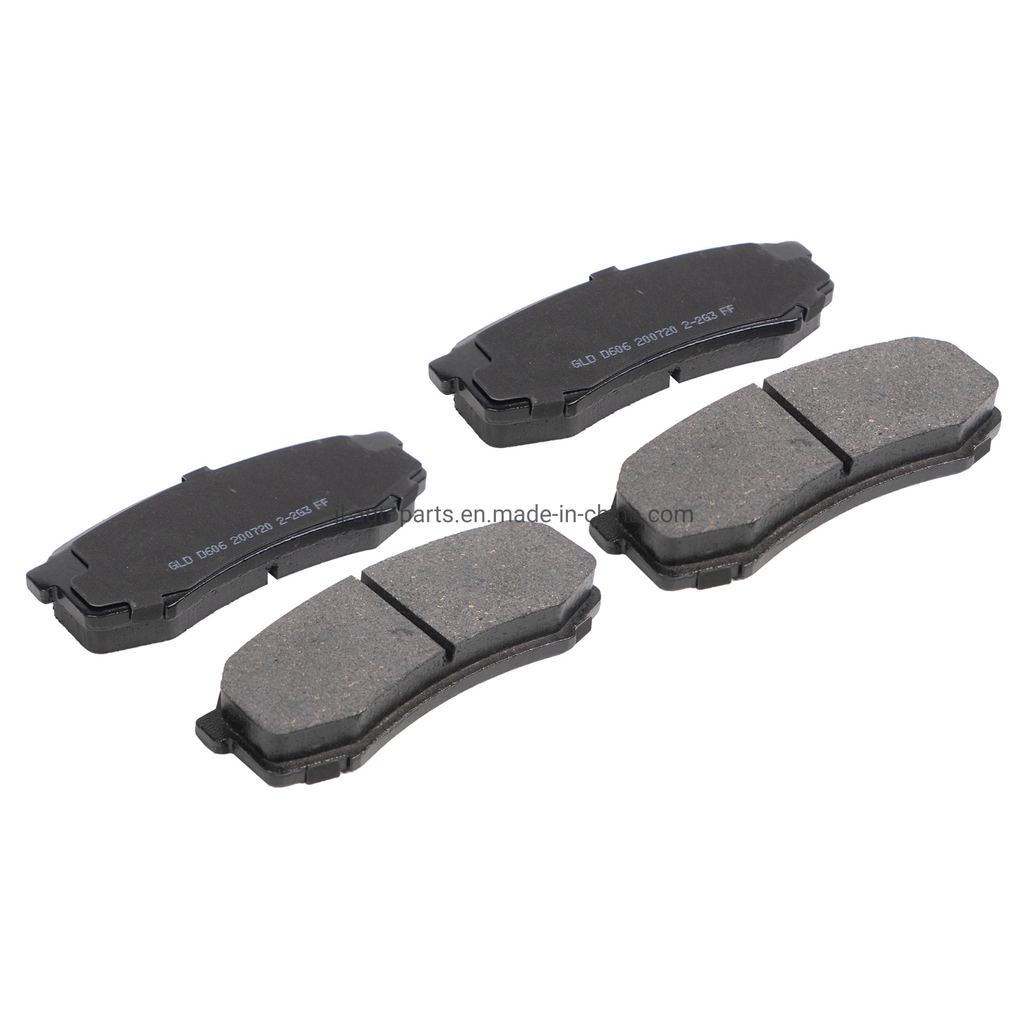 Hot Selling High quality/High cost performance  Ceramic Semi-Metallic Car Parts Disc Brake Pads for Toyota Land Cruiser Prado (D606/04465/04466/04492) Rear Axle Auto Parts