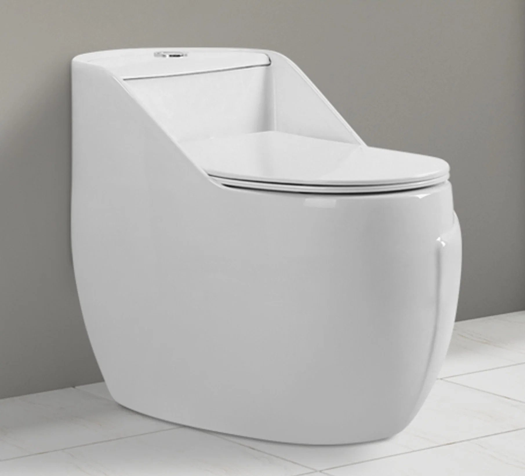 Closestool Wahsdown Back to Wall One Piece Wc with Soft Close Seat Toilet