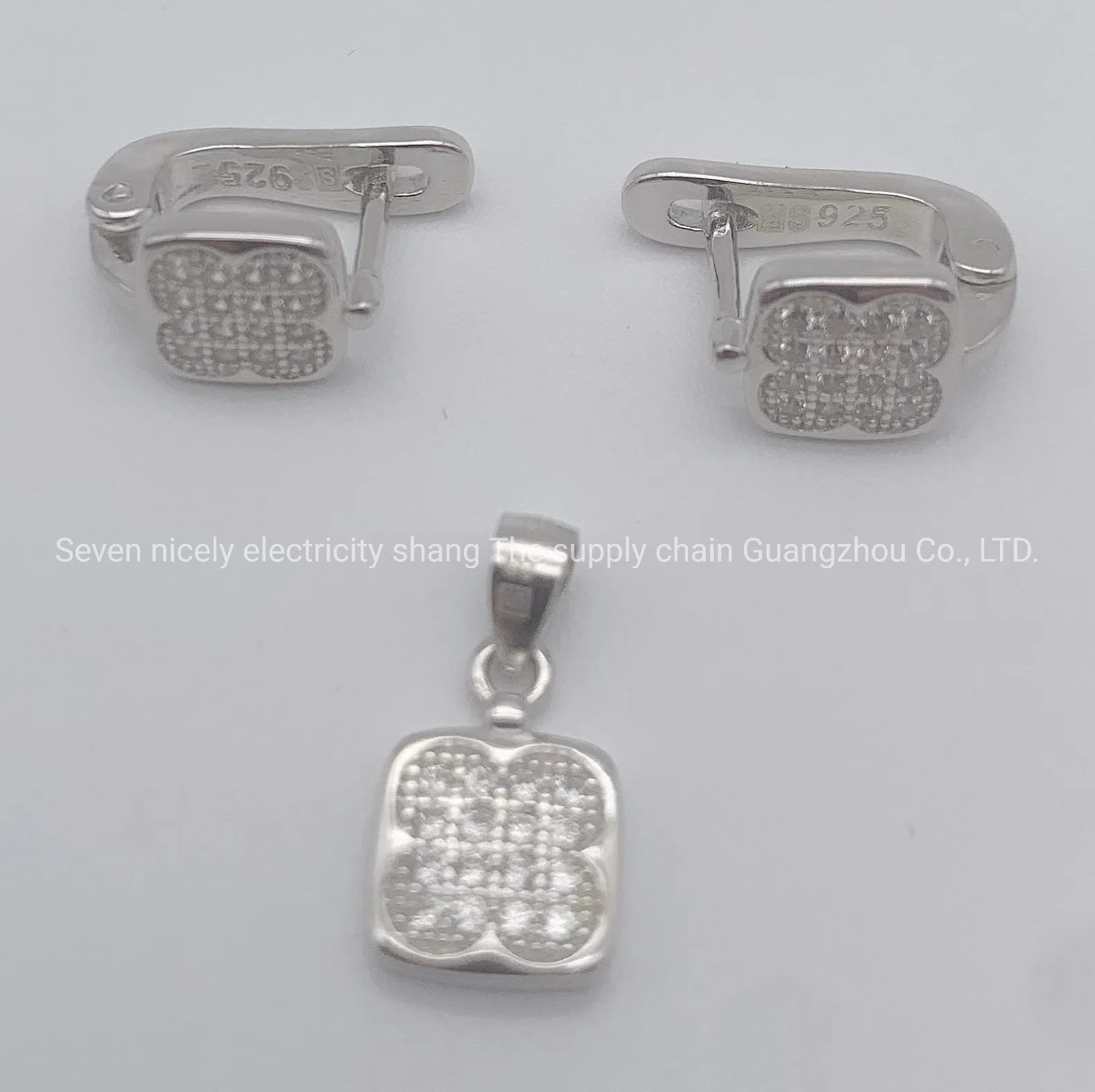 925 Streling Silver Fashion Jewellery Wholesale Jewelry New Arrival 18K Gold Jewelry Set (pendant+earrings) Fine Jewelry Gold Plated Jewelry Accessories