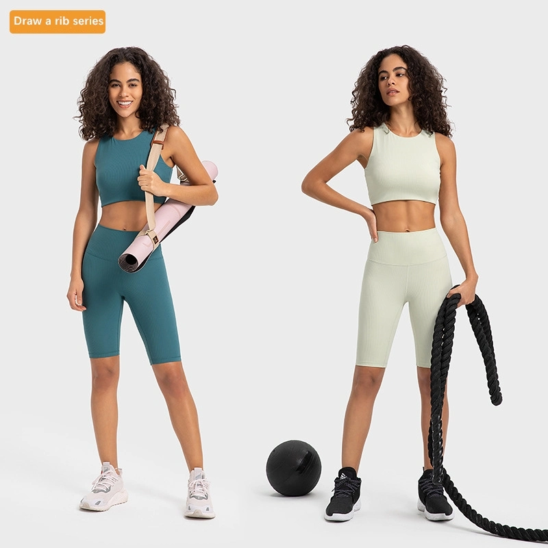 Xsunwing Wholesale/Supplier Custom Tracksuits Sport Bra Gym Wear Crop Tank Tops Plain Sleeveless T Shirt Custom Logo Women Sport Vest Women Sportswear