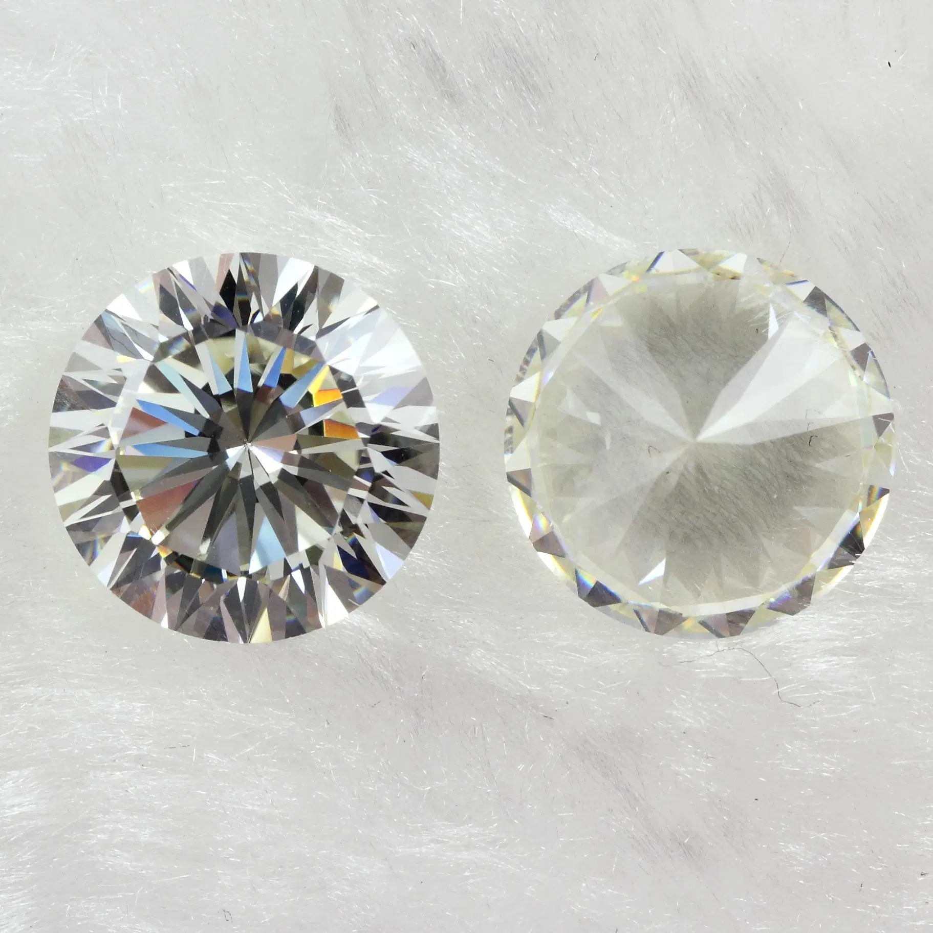 Excellent Cut Round Shape Synthetic Gemstone CZ Stone Cubic Zirconia