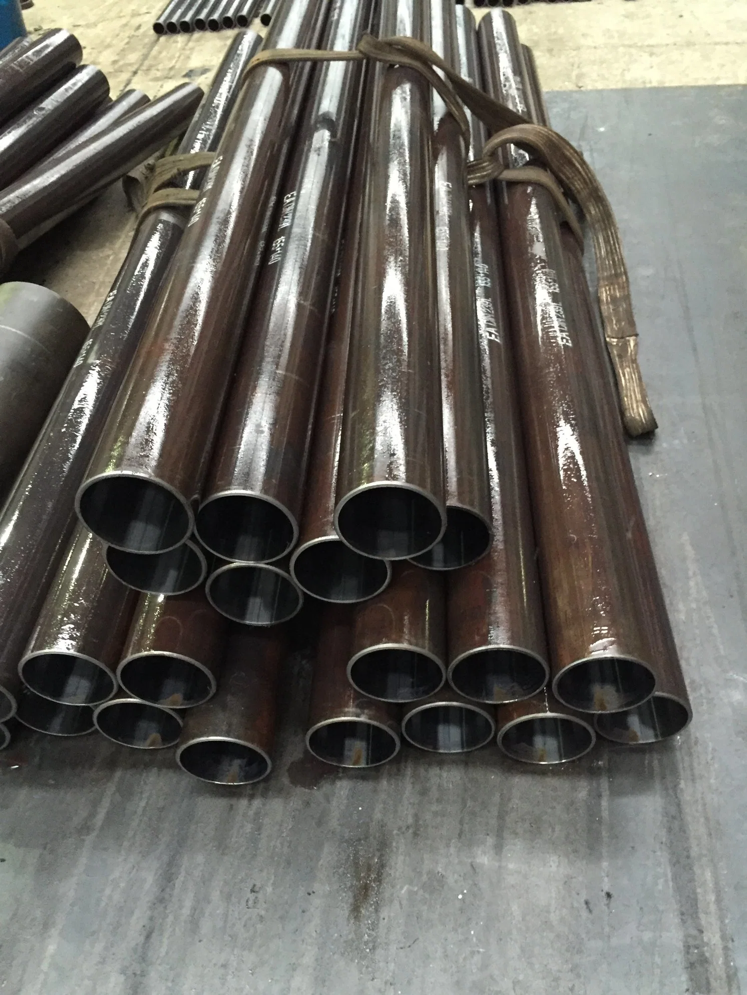 Factory Direct Sales Carbon Seamless Steel Pipe Honed Tube Hydraulic Cylinder