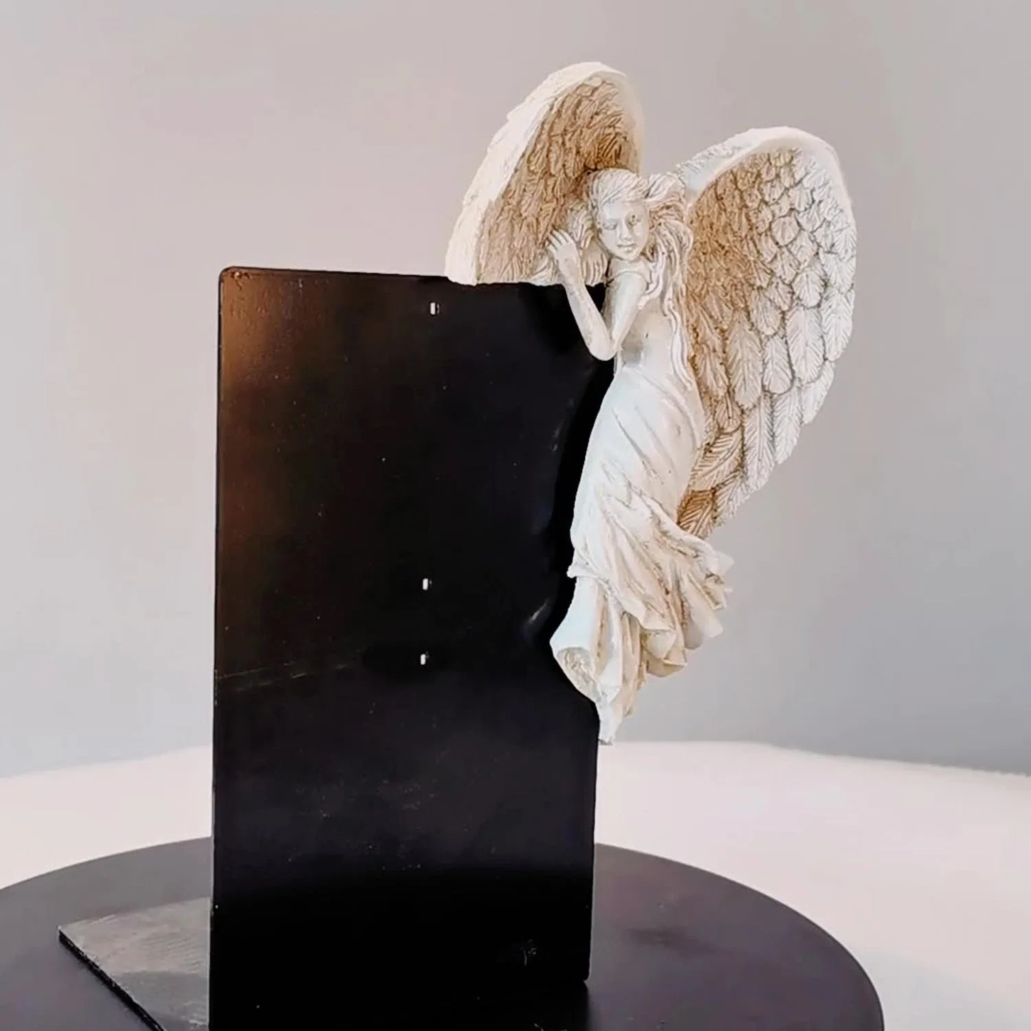 Redemption Angel Door Frame Ornament Figurine Statue Artistic Sculpture Craft Resin Crafts for Christmas Decoration