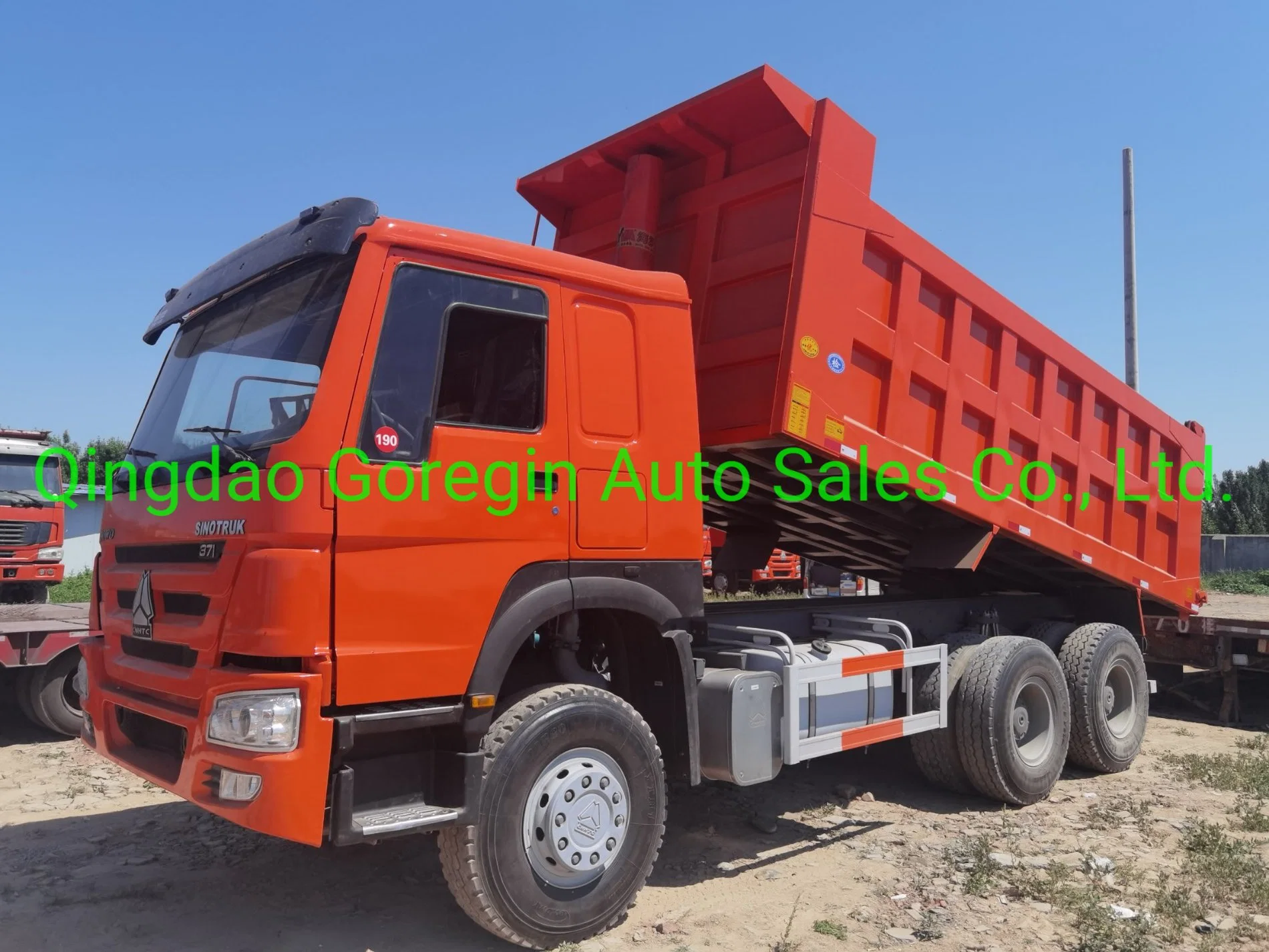 Good Condition Used Sinotruk HOWO 6X4 10 Wheels Dump/Dumping/Tipper Truck with 371HP for Sale