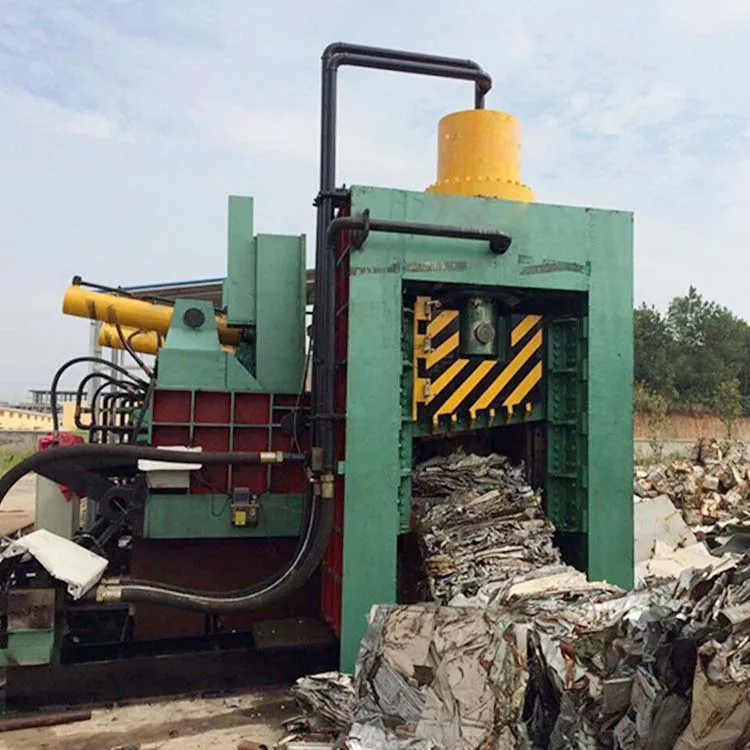 Machine de cisaillement à portique d'alimentation automatique pour plaque d'acier et tuyau.