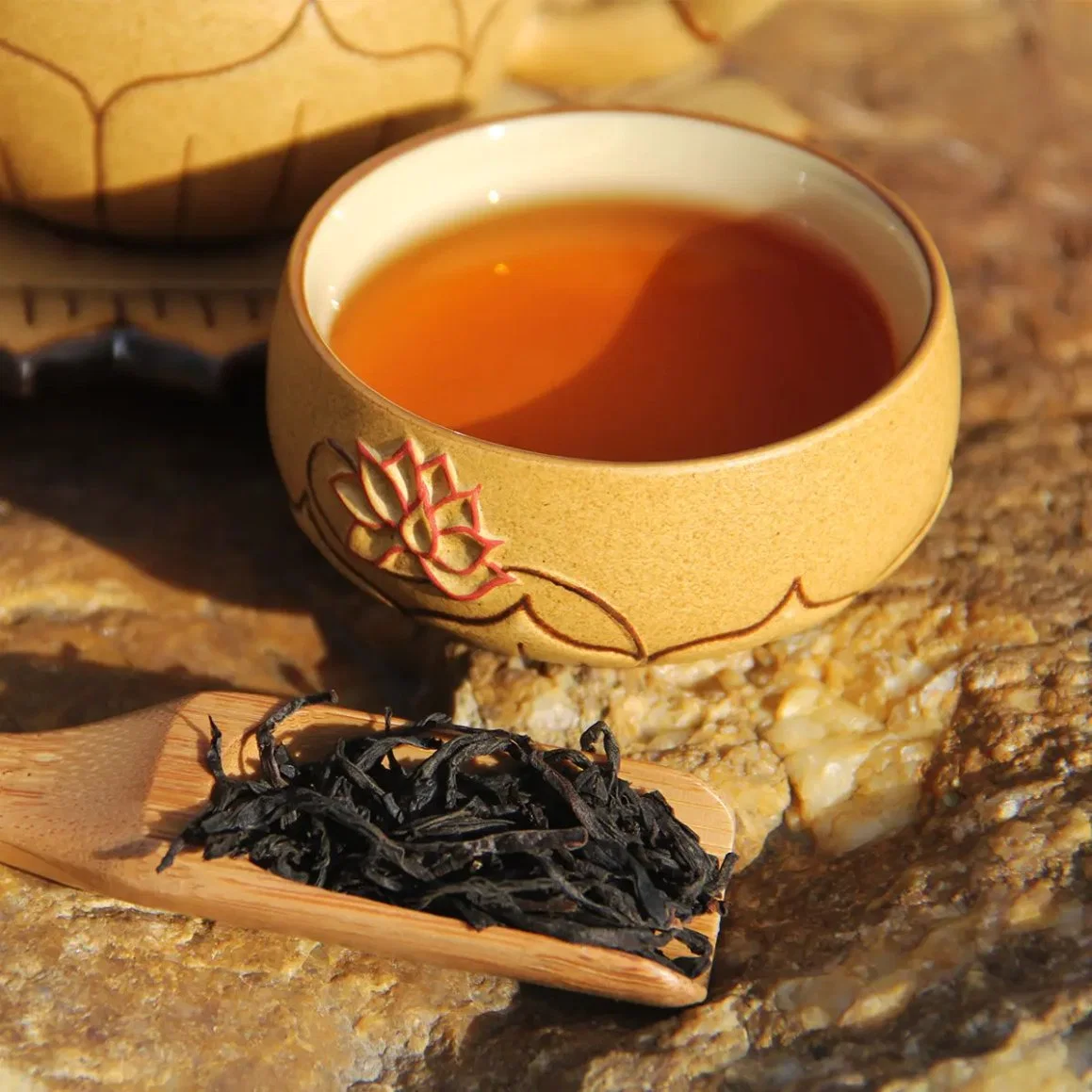 Saveur orientale pur goût moelleux 2022 Dernière date de thé Oolong parfumé Da Hong Pao Wuyi Mountain Rock le thé