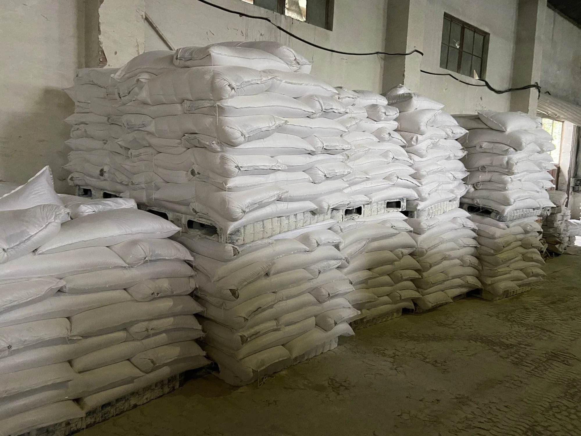 Quality Tope Quality Food Grade Industrial Grade Hydrated Lime Ca (OH) 2 Calcium Hydroxide Hsca Price White Powder CAS 1305-62-0