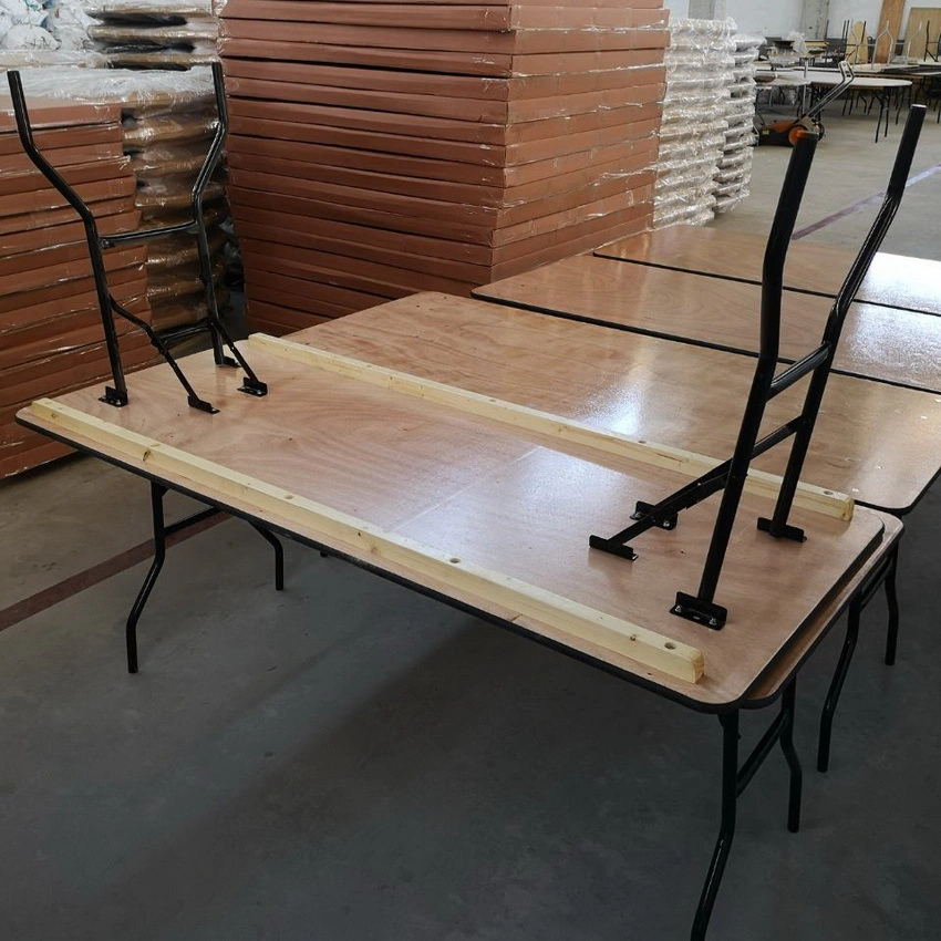 Vente à chaud long Oak Metal Dining Rectangle banquet pliage en bois Tableau