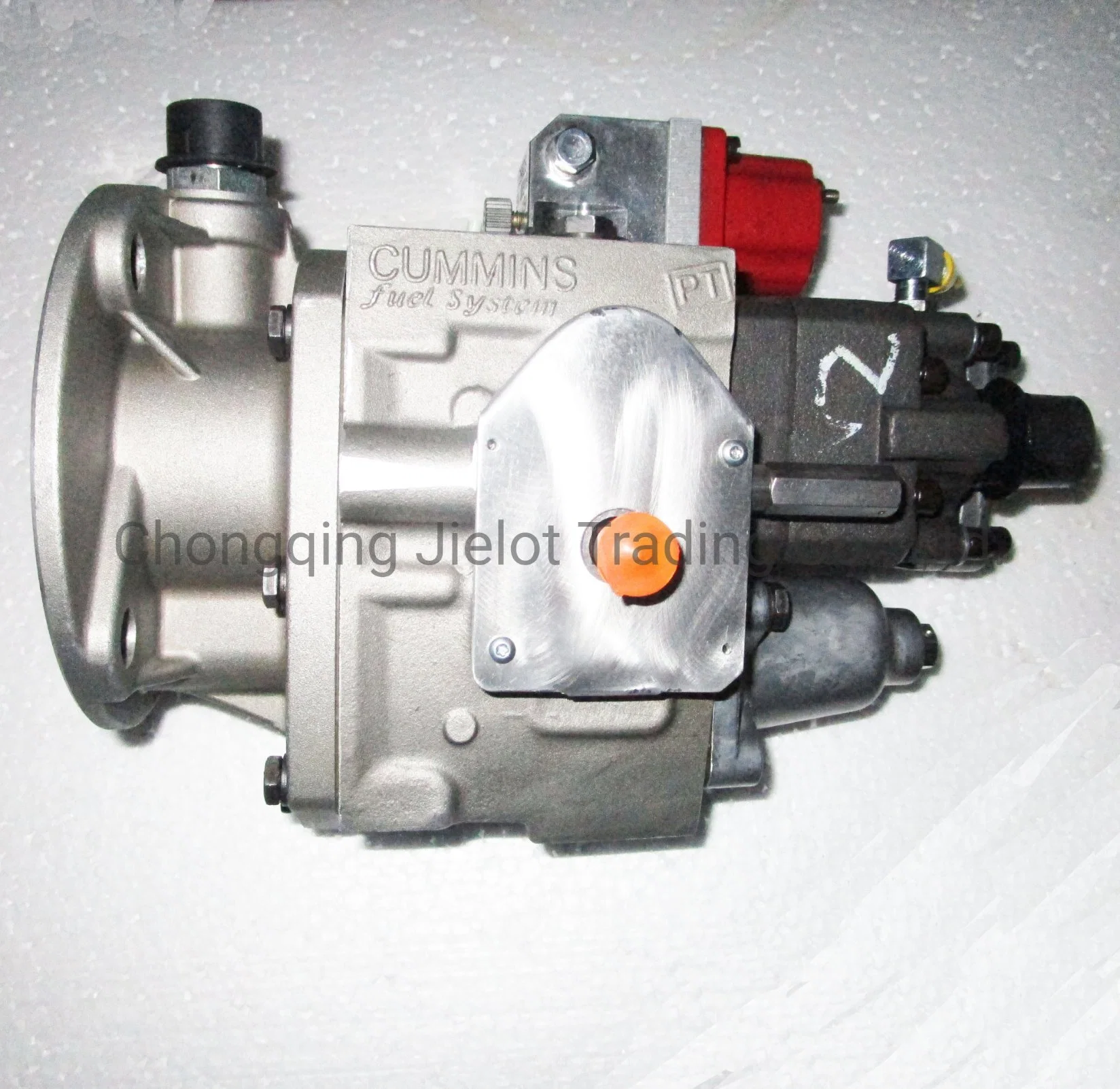 مضخة حقن الوقود PT Pump 3075529-B957 3075529 3015958 4915474 Ccec قطع غيار محرك تشونغتشينغ لشركة Cummins Kta19 Nta855 Kta38