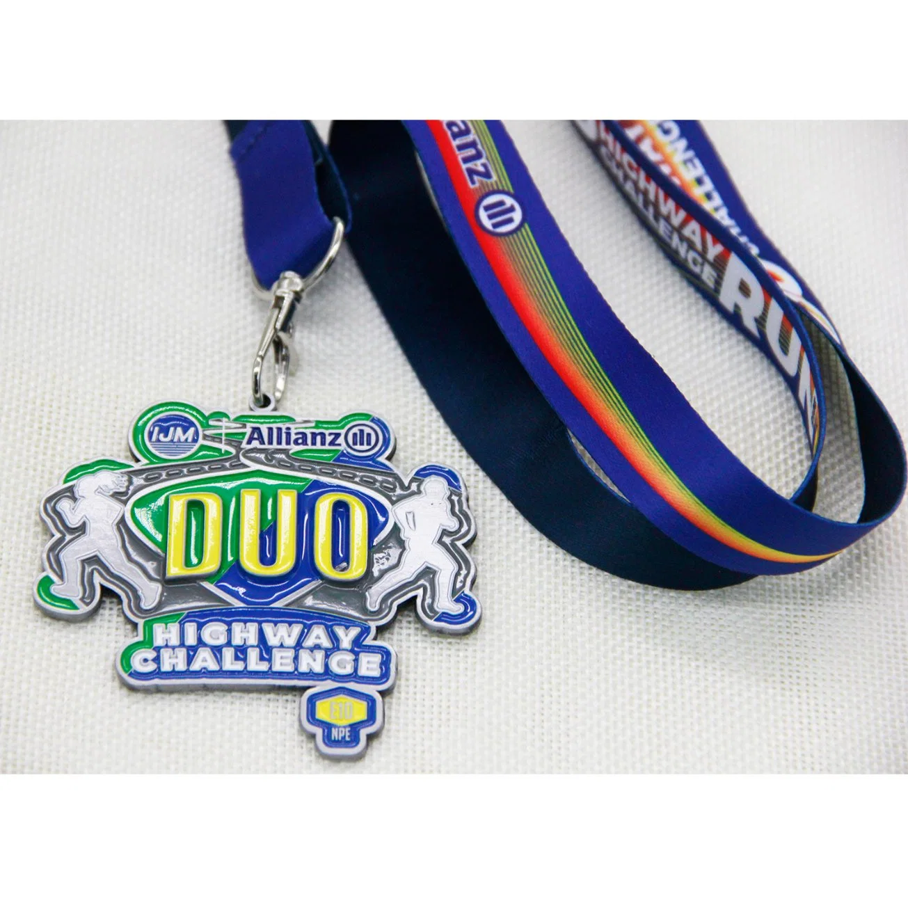 Wholesale/Supplier Supplier Factory Promotion Gift Price Metal Crafts Custom Designs Zinc Alloy Casting Gold Marathon Running Race Sport Award Finisher Medals