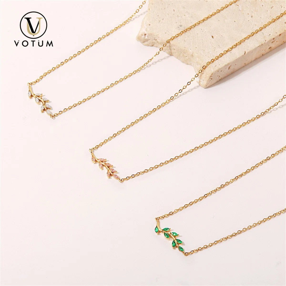 Votum Leaves Design S925 Plata 18K Collar de piedra preciosa bañado en oro Con Moissanite Spinel Joyas de lujo personalizadas