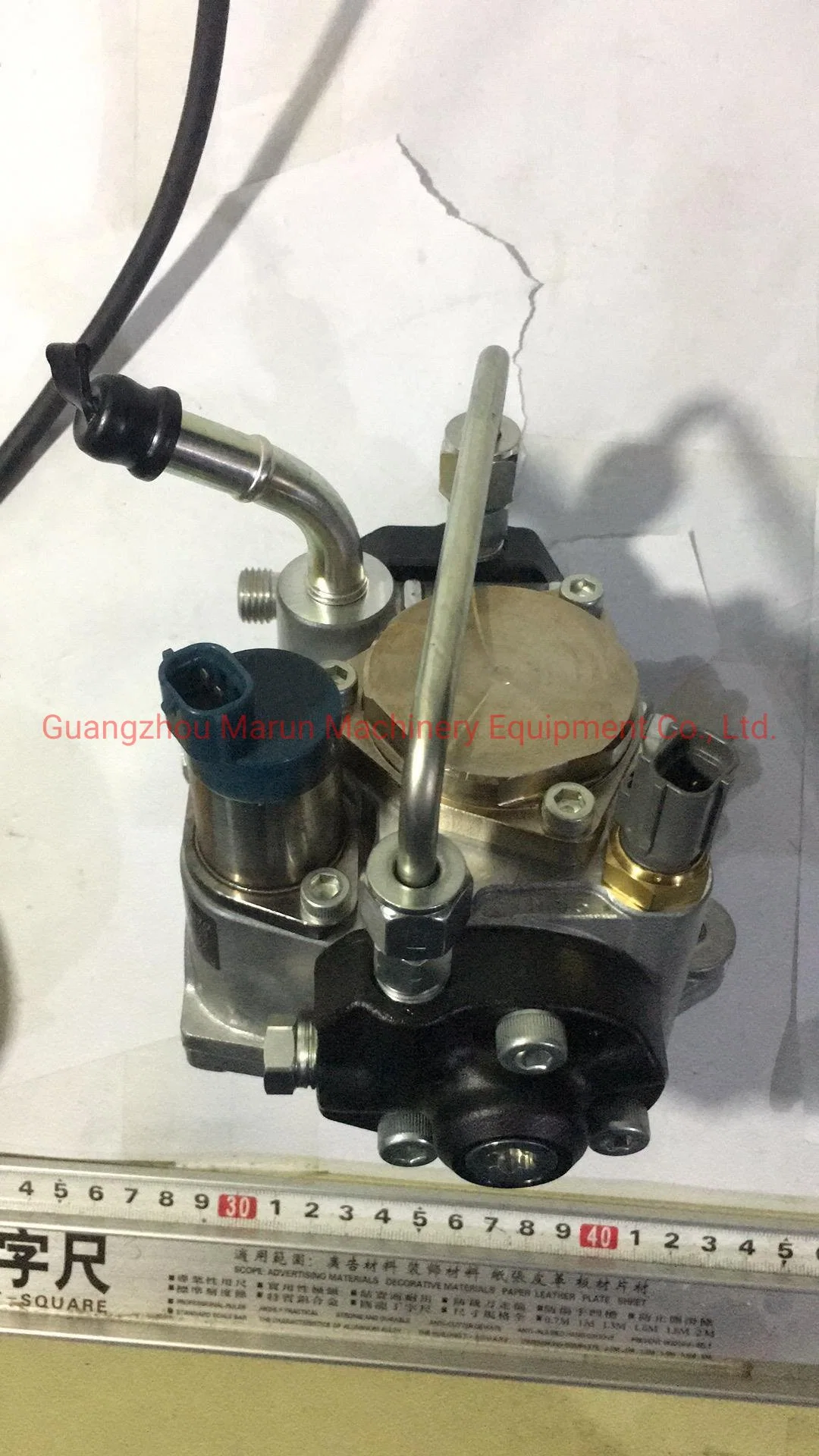 4jh1 Genuine Isuzu Diesel Injector Pump for Nkr77 600p