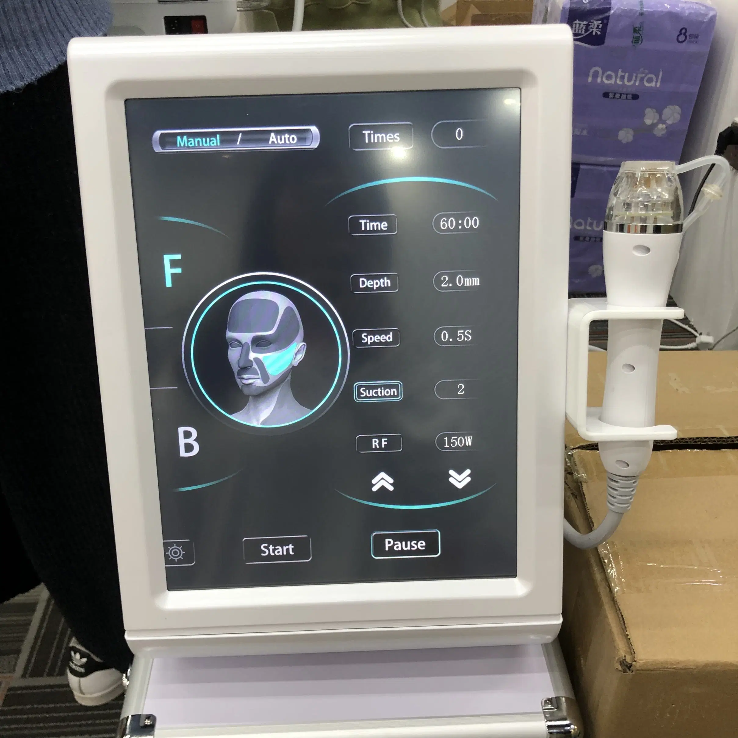 Huanshi Máquina de beleza Portable Morpheus 8 Fracional Microneeding RF Máquina para enfrentar a elevação