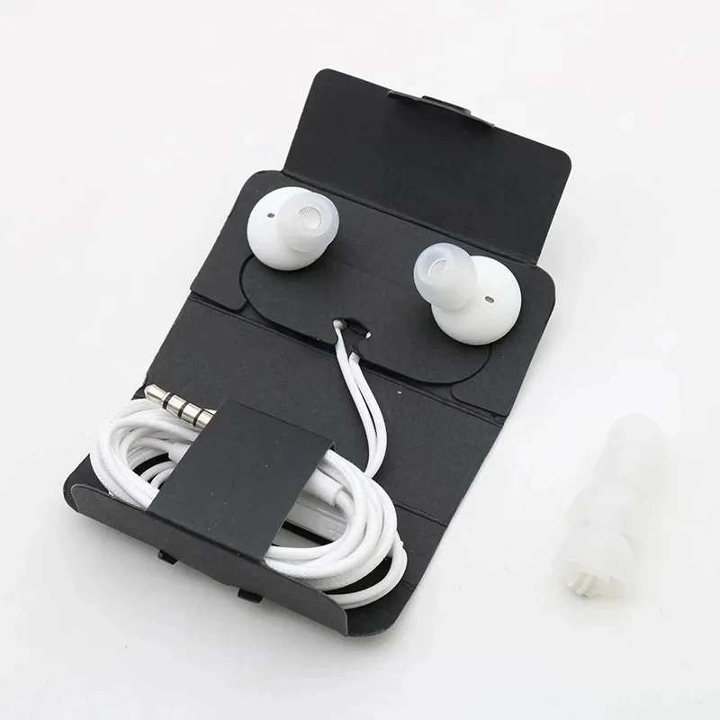 2023 Original OEM Quality Wired Headset in Ear Headphones with Remote Mic for S10 Akg 3.5mm Jack Earphone