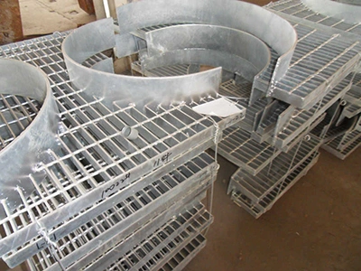 Construction Galvanized Steel Grating with Irregular Shape, Circle, Arc-Shaped