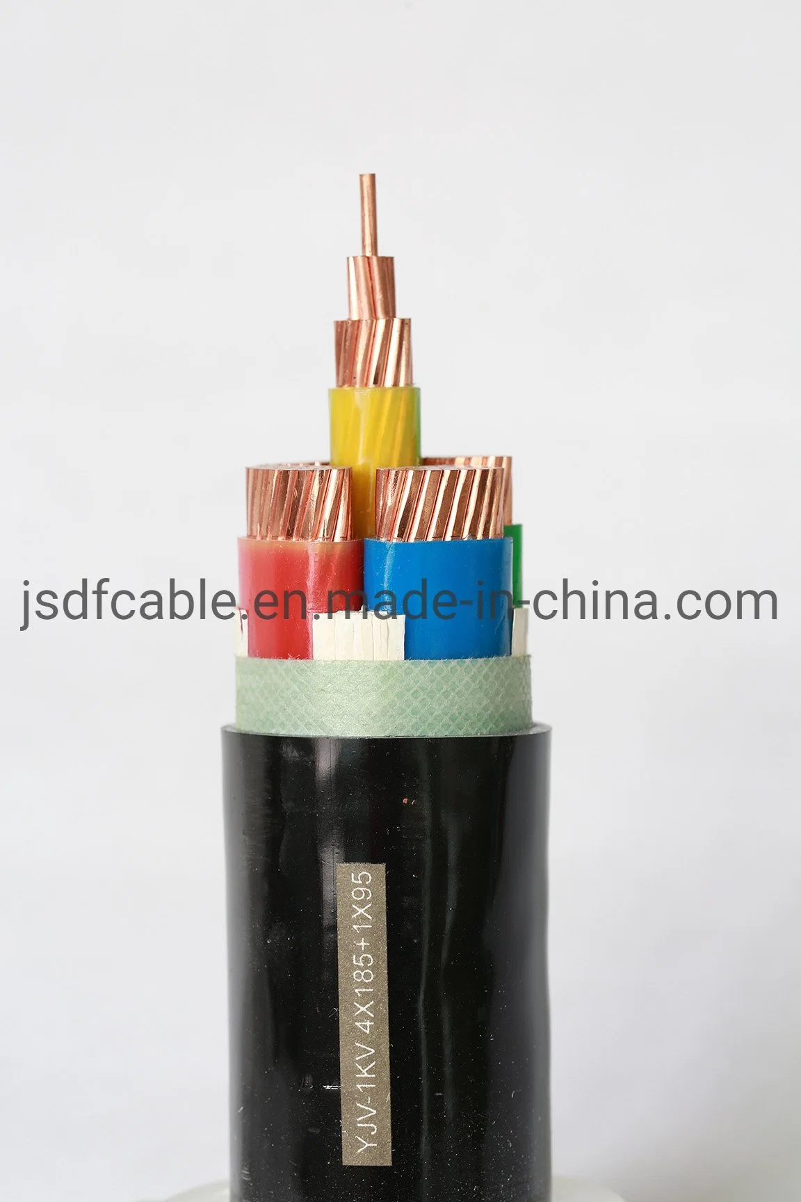 0.6/1kv de 4 núcleos de la fábrica de Baja Tensión personalizada 1kv 4*150mm2 Revestimiento de PVC con aislamiento XLPE el Cable de cobre