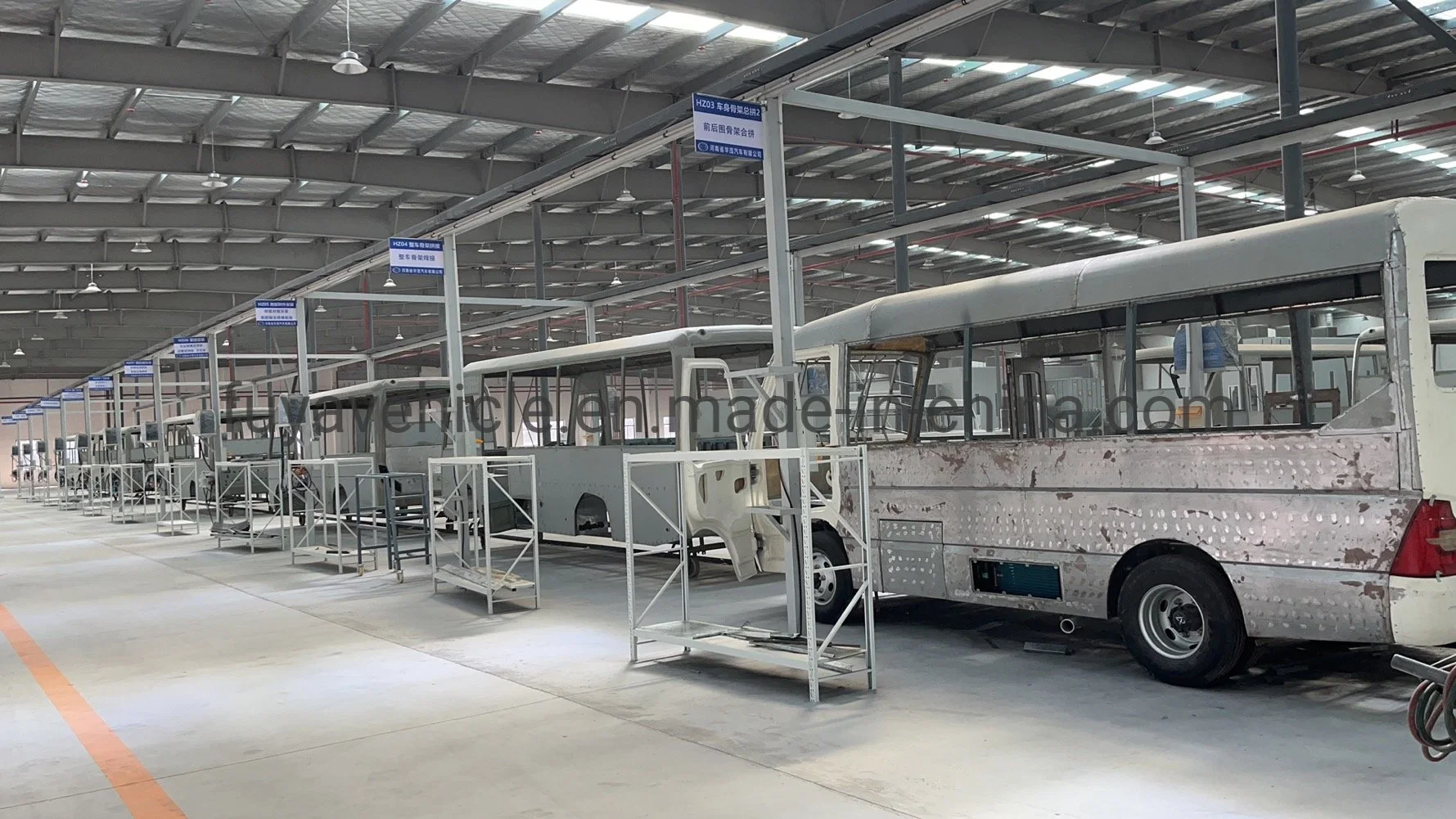 Isu-Zu 19 Seats Jeepney Minibus for Workers Delivery