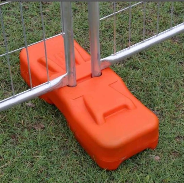 Concrete Temporary Fence Plastic Base Feet with Concrete