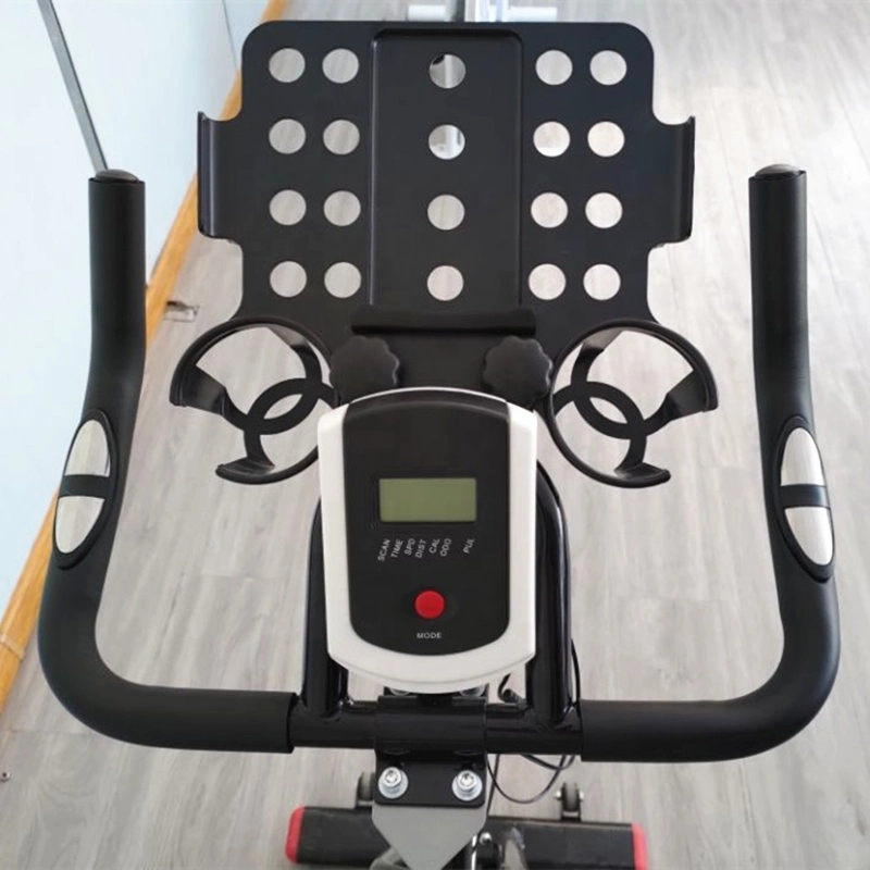 Corps Mettre en place une salle de Gym Fitness Vélo intérieur pour les adultes de spin de mise en sourdine