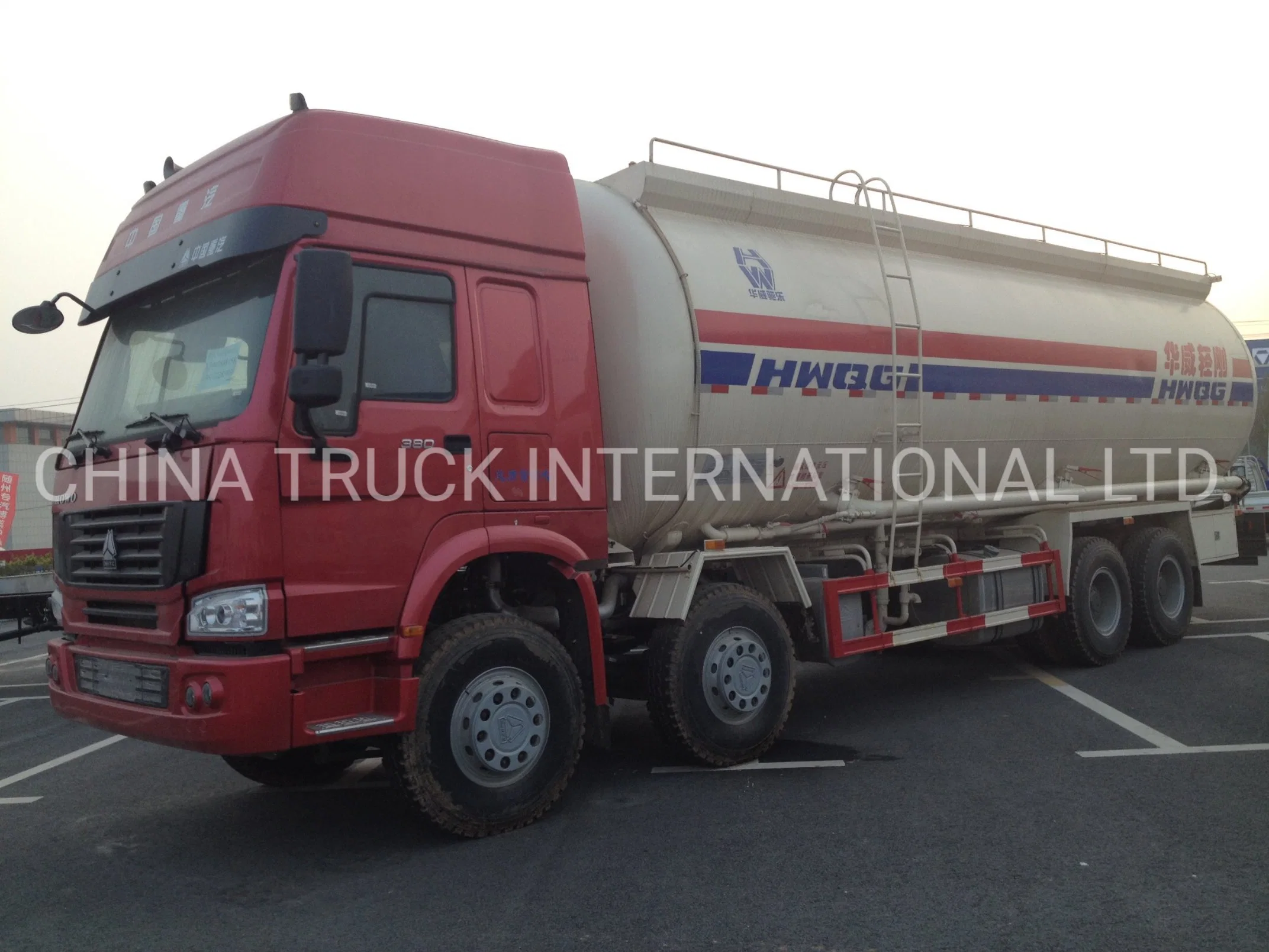 Sinotruk HOWO 6X4 Bulk Cement Tanker Truck